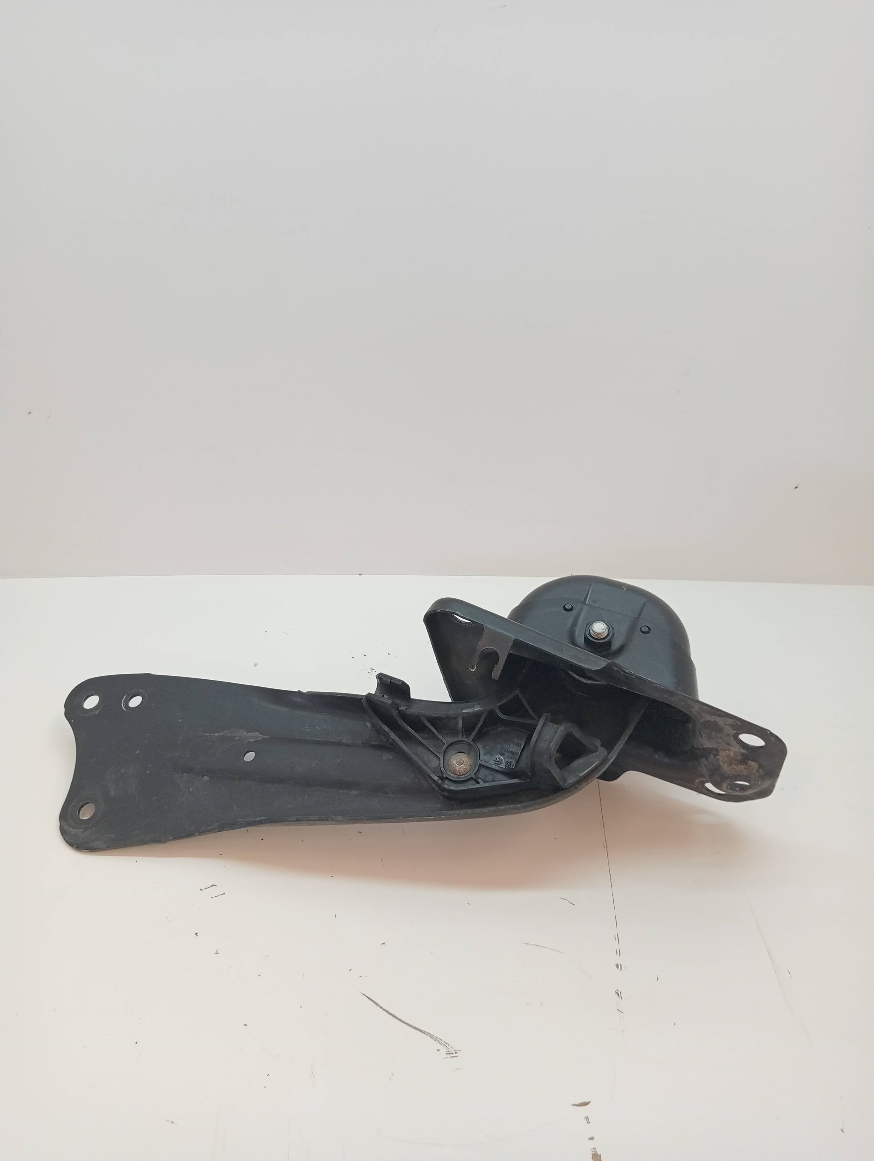 Brazo suspension inferior trasero izquierdo SEAT LEON (5F1) 2