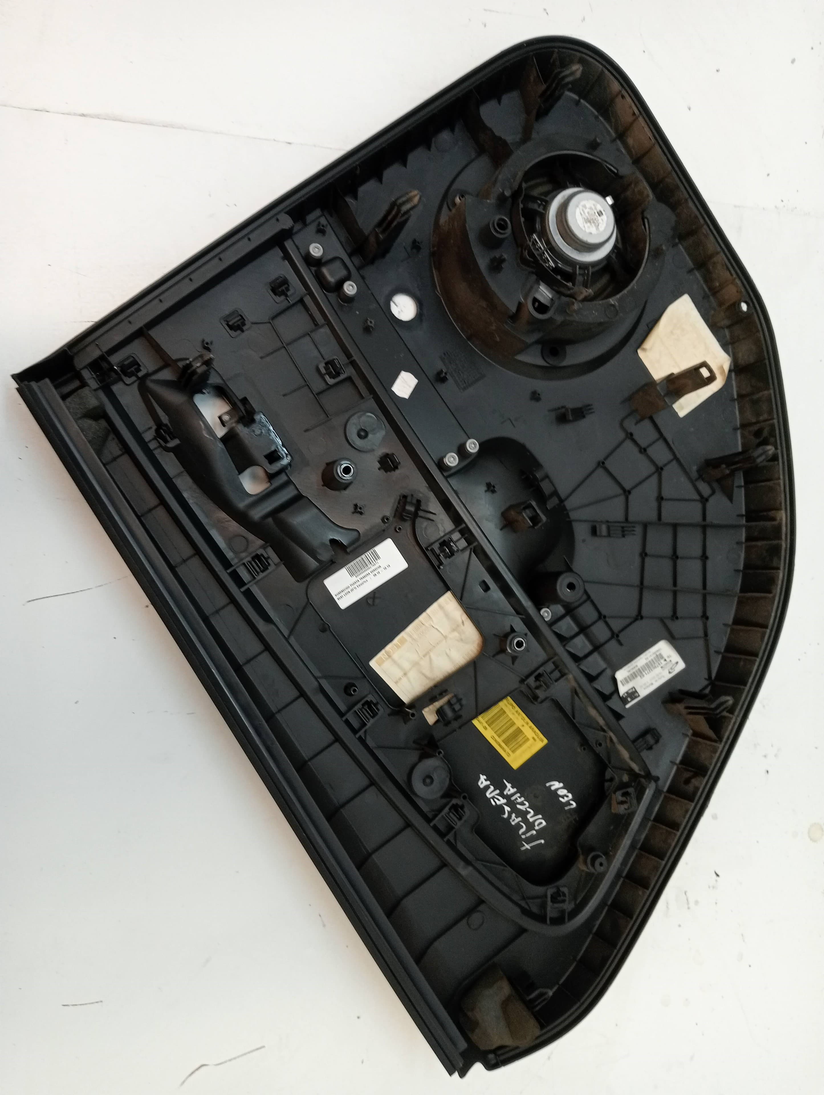 Guarnecido puerta trasera derecha SEAT LEON (5F1) 3