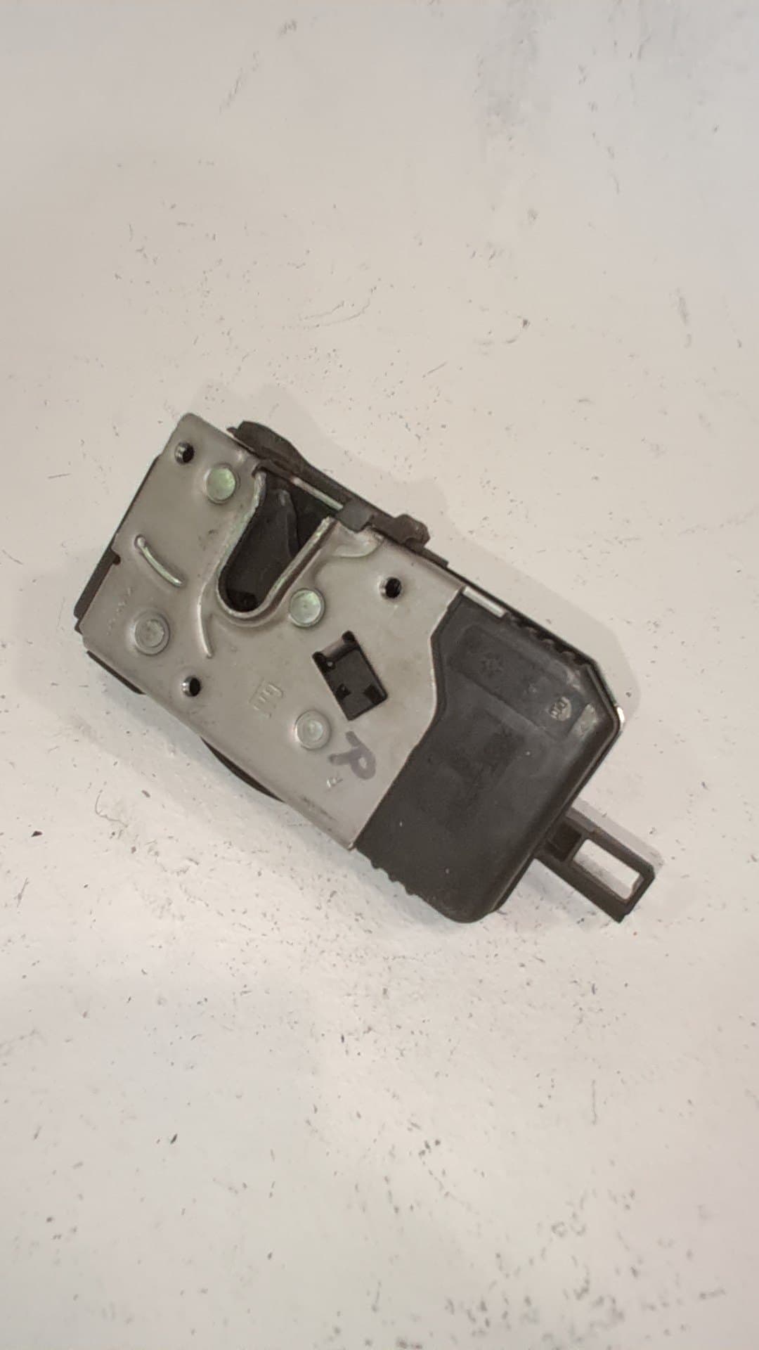 Cerradura puerta delantera derecha OPEL VECTRA B BERLINA 2