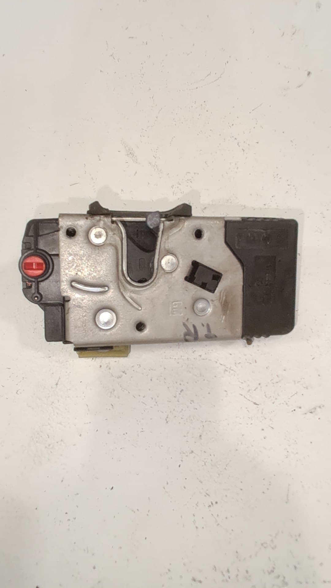 Cerradura puerta trasera derecha OPEL VECTRA B BERLINA