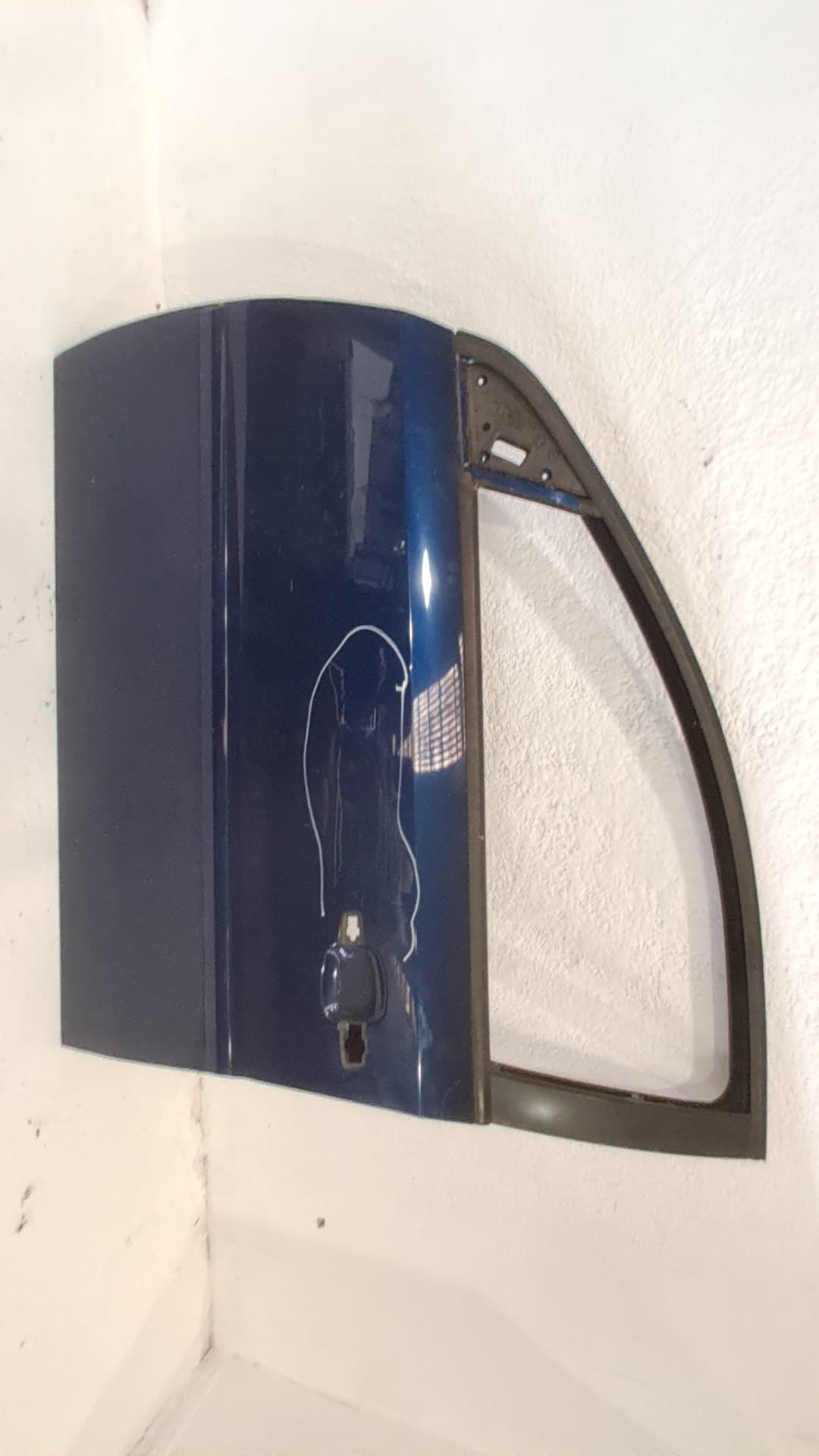 Puerta delantera izquierda OPEL VECTRA B BERLINA