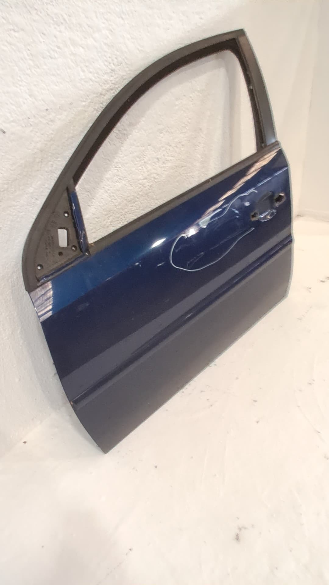 Puerta delantera izquierda OPEL VECTRA B BERLINA 5