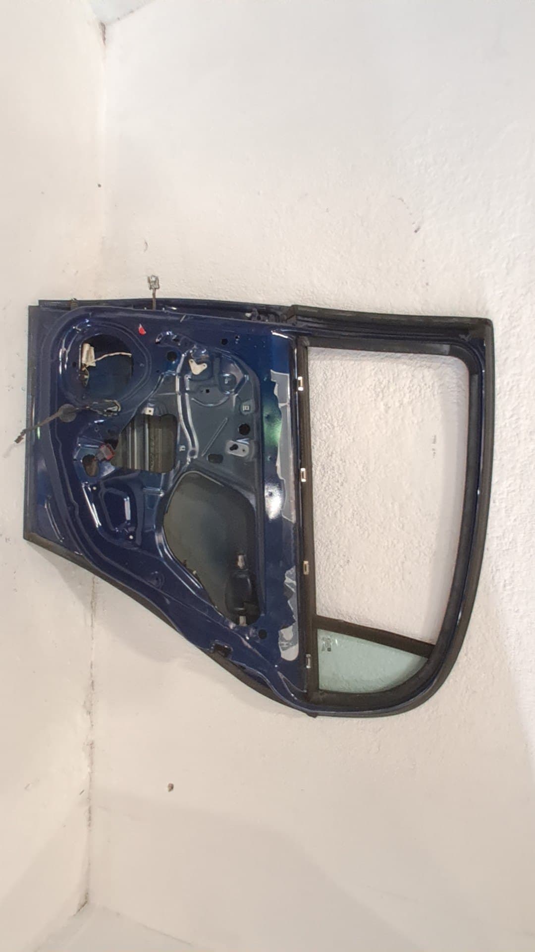 Puerta trasera derecha OPEL VECTRA B BERLINA 3