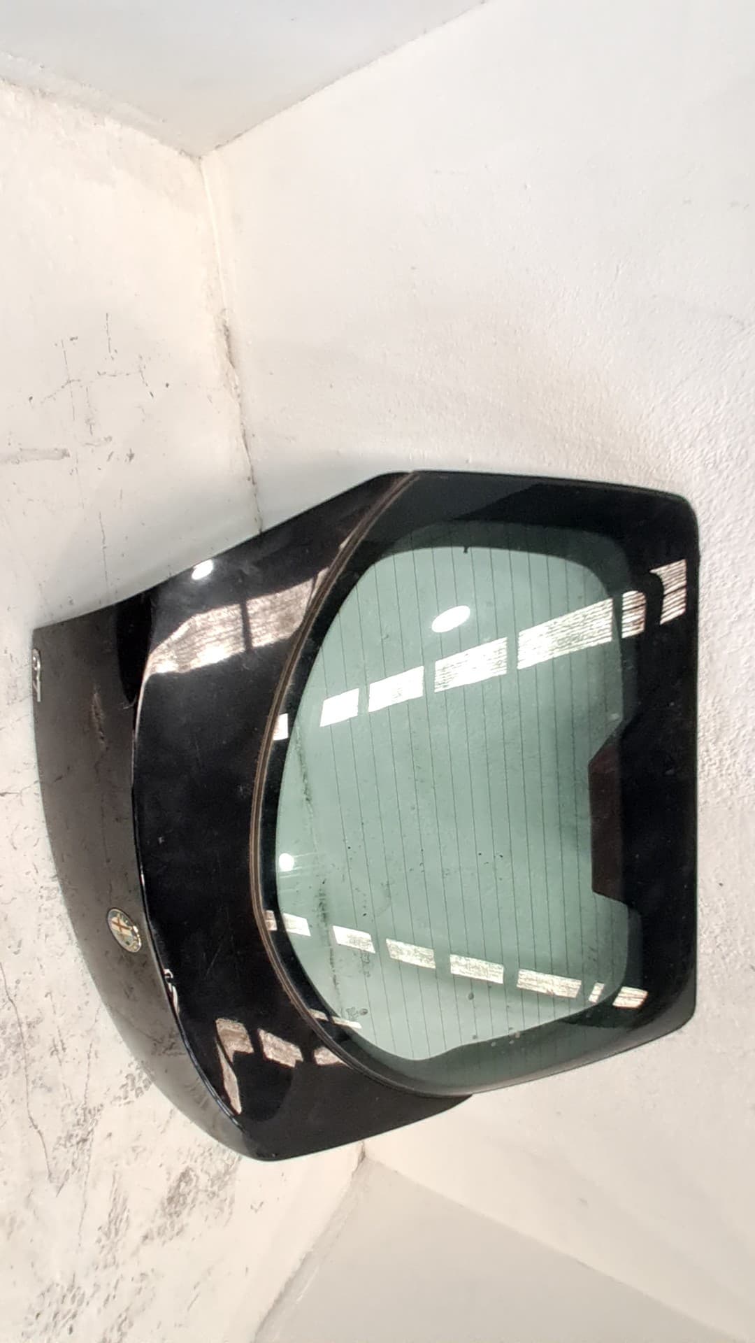 Porton trasero ALFA ROMEO GT (125) 4