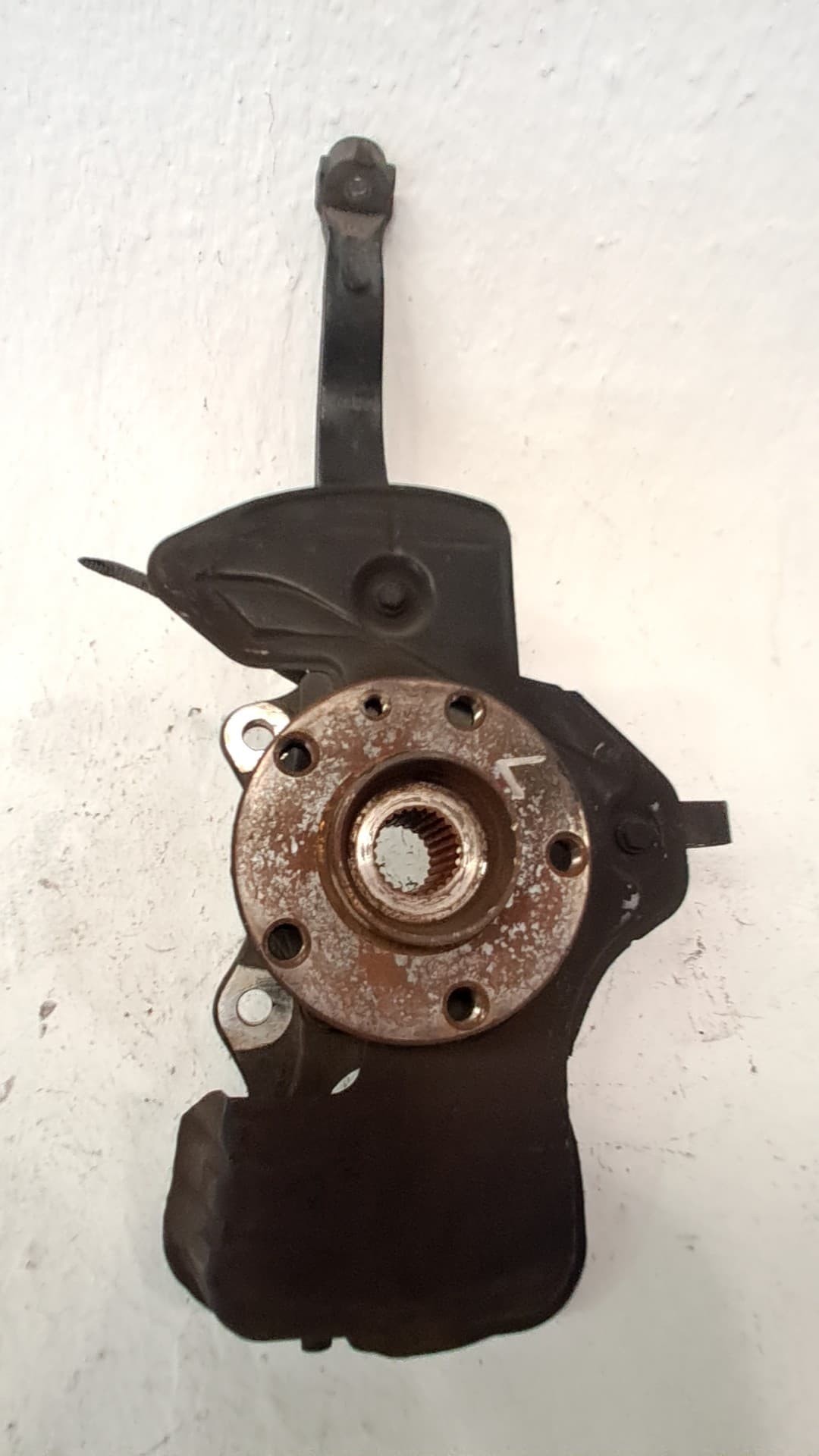 Mangueta delantera izquierda ALFA ROMEO GT (125)