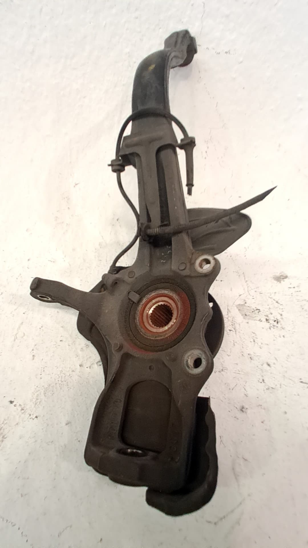 Mangueta delantera izquierda ALFA ROMEO GT (125) 2