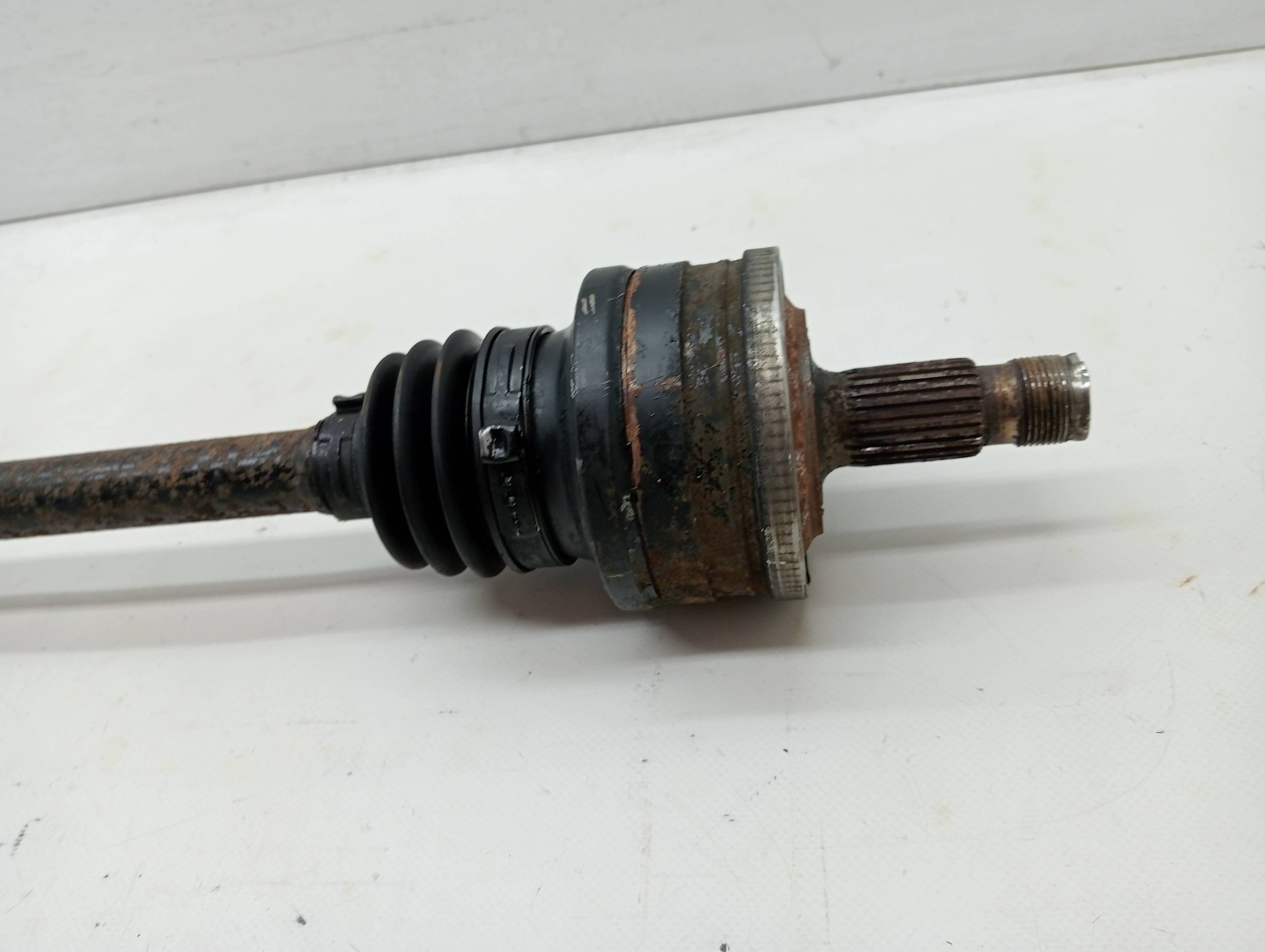 Recambio MERCEDES-BENZ CLASE C (W203) BERLINA ref. A2033502810 2
