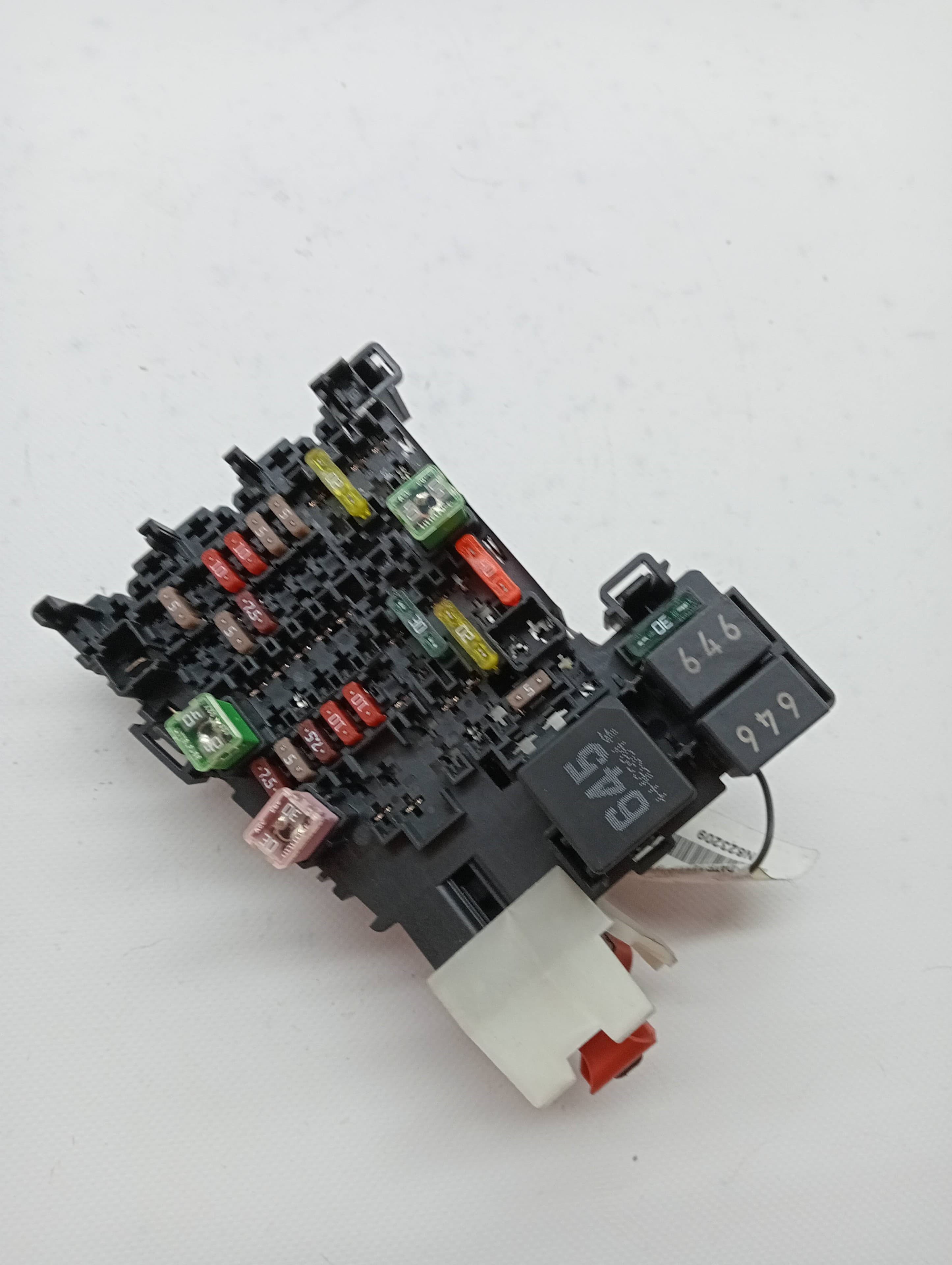 Caja reles / fusibles SEAT LEON SC (5F5) 3