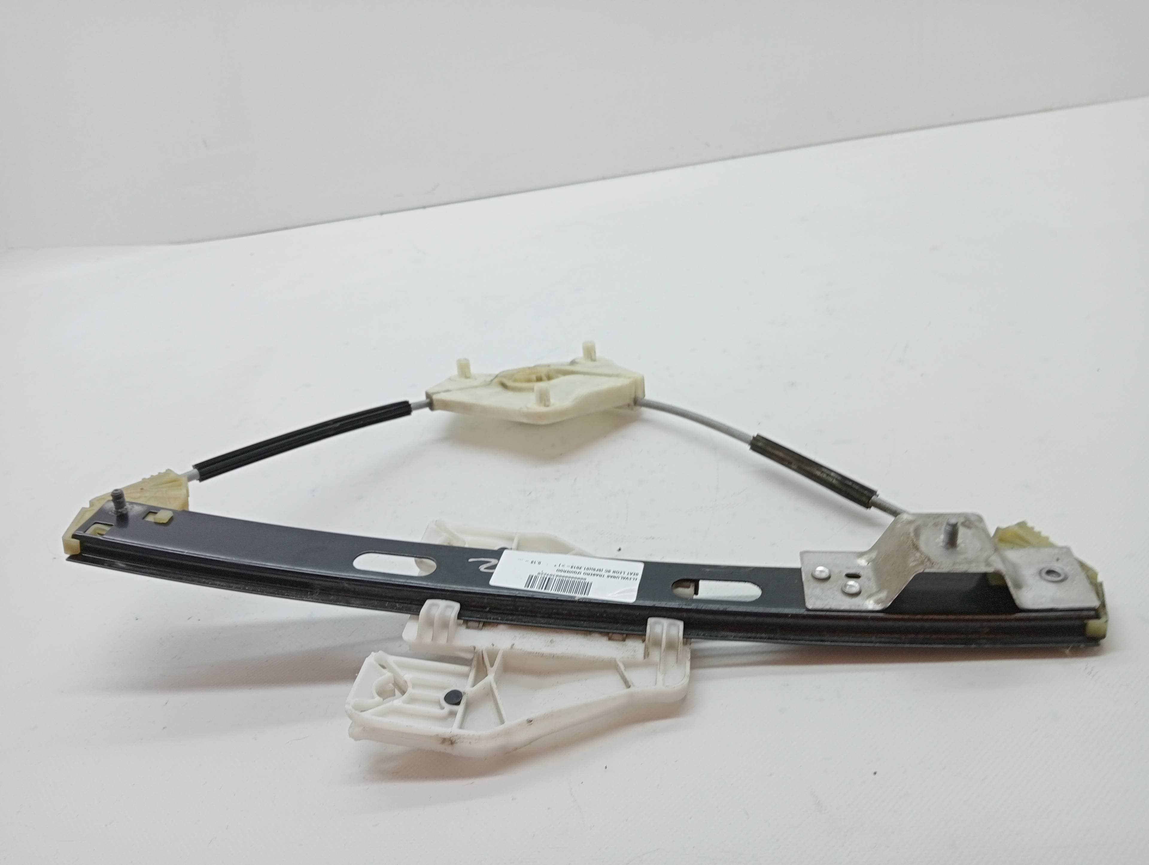 Elevalunas trasero izquierdo SEAT LEON SC (5F5)