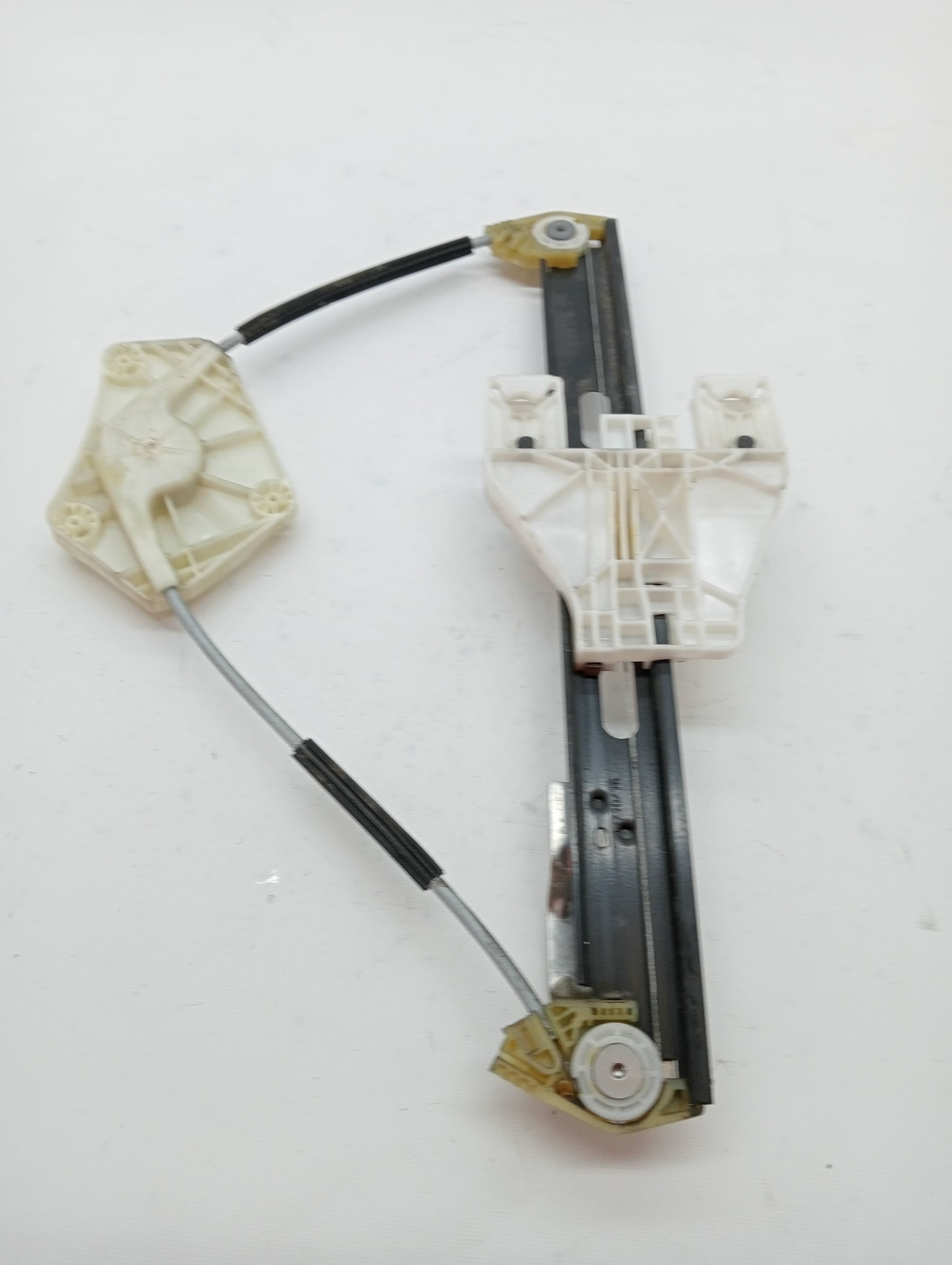 Elevalunas trasero izquierdo SEAT LEON SC (5F5) 3