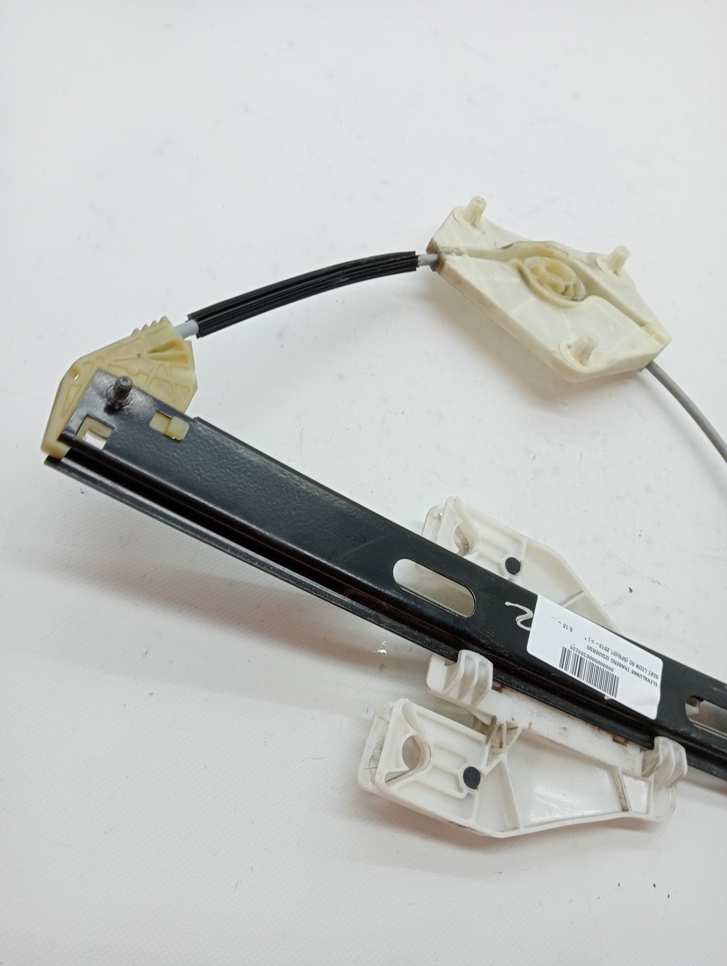 Elevalunas trasero izquierdo SEAT LEON SC (5F5) 2