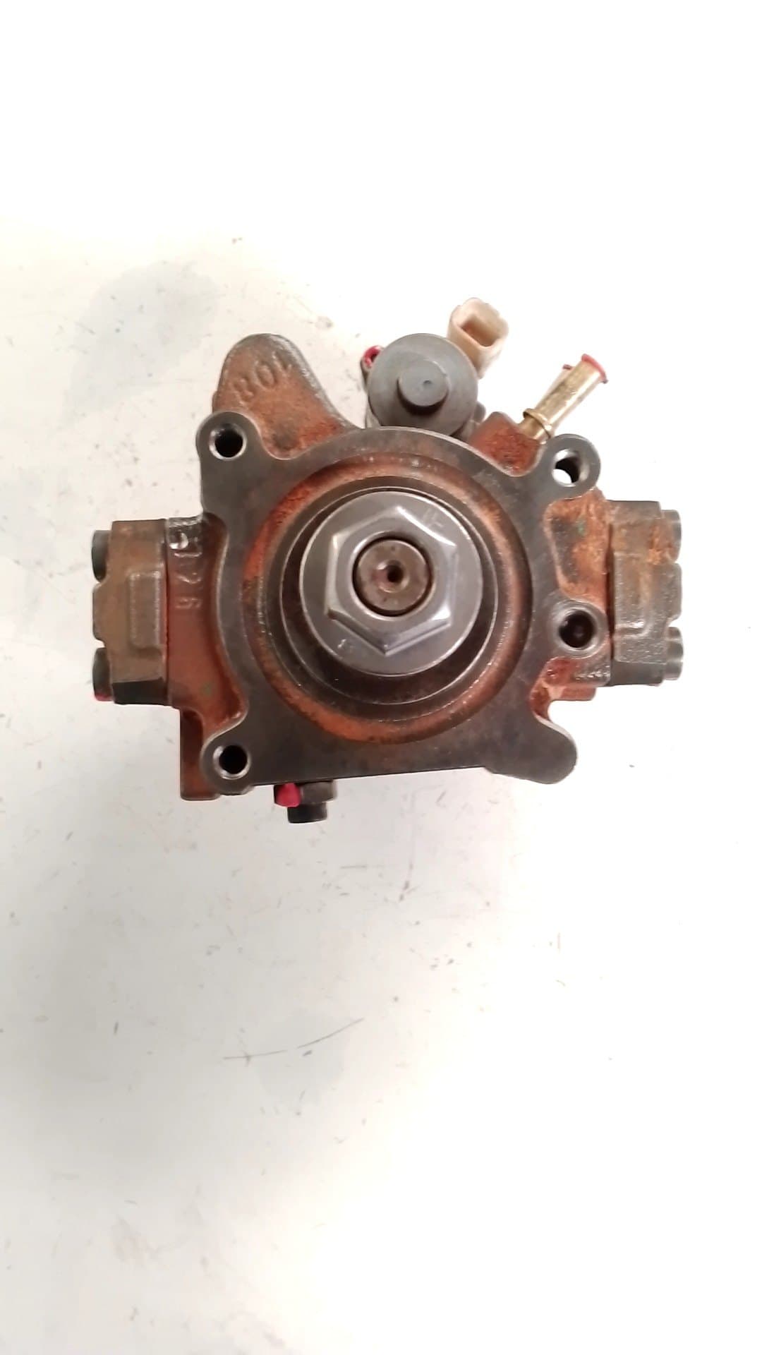 Bomba inyeccion FORD TRANSIT CONNECT 3