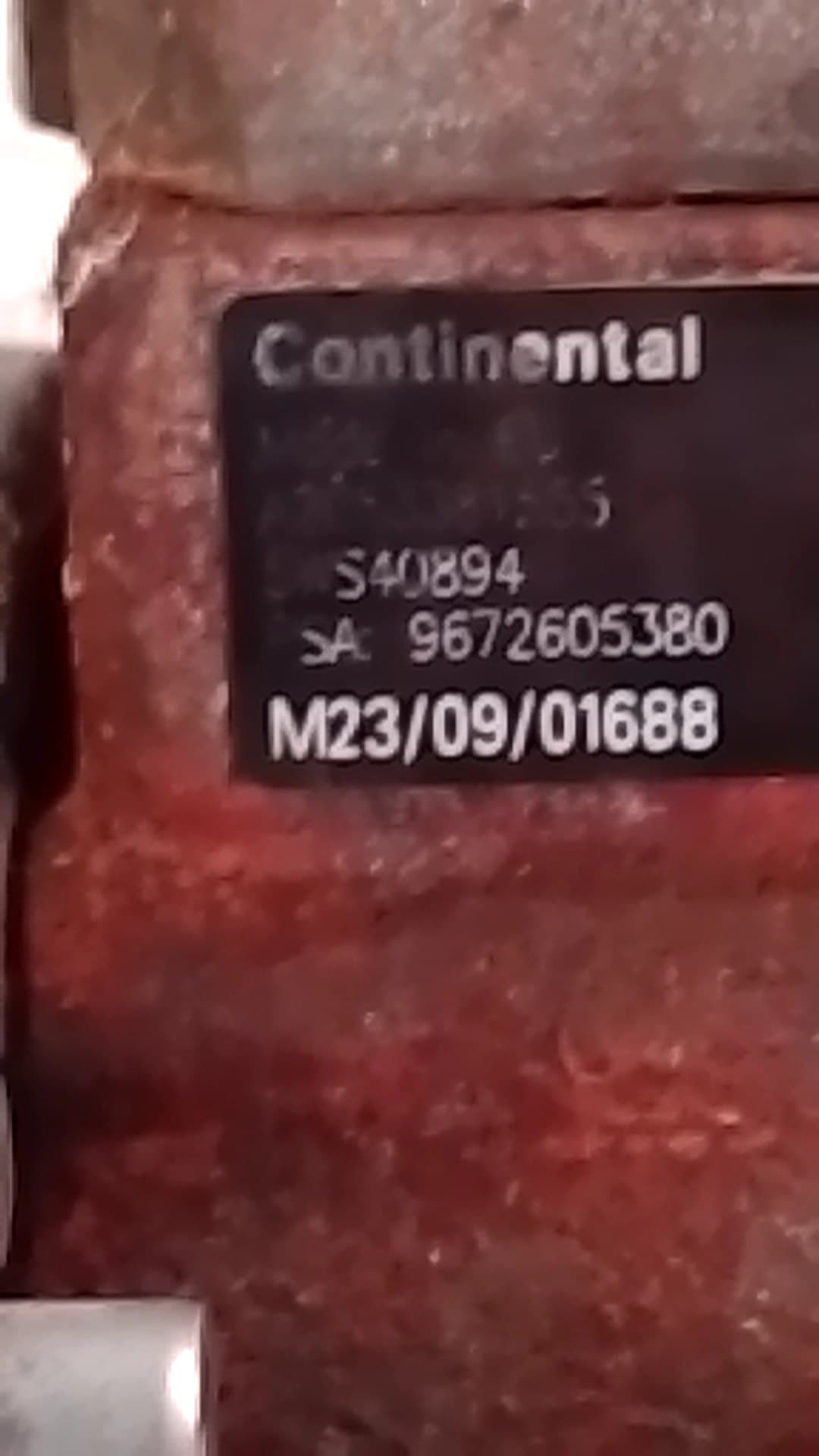 Bomba inyeccion FORD TRANSIT CONNECT 2