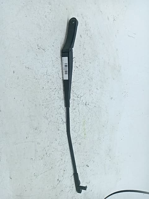 Brazo limpia delantero derecho VOLKSWAGEN GOLF PLUS V (5M1, 521) 2