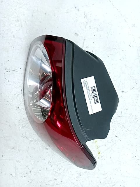 Piloto trasero derecho VOLKSWAGEN GOLF PLUS V (5M1, 521) 2