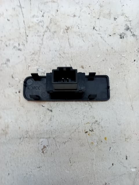 Sensor VOLKSWAGEN GOLF PLUS V (5M1, 521)