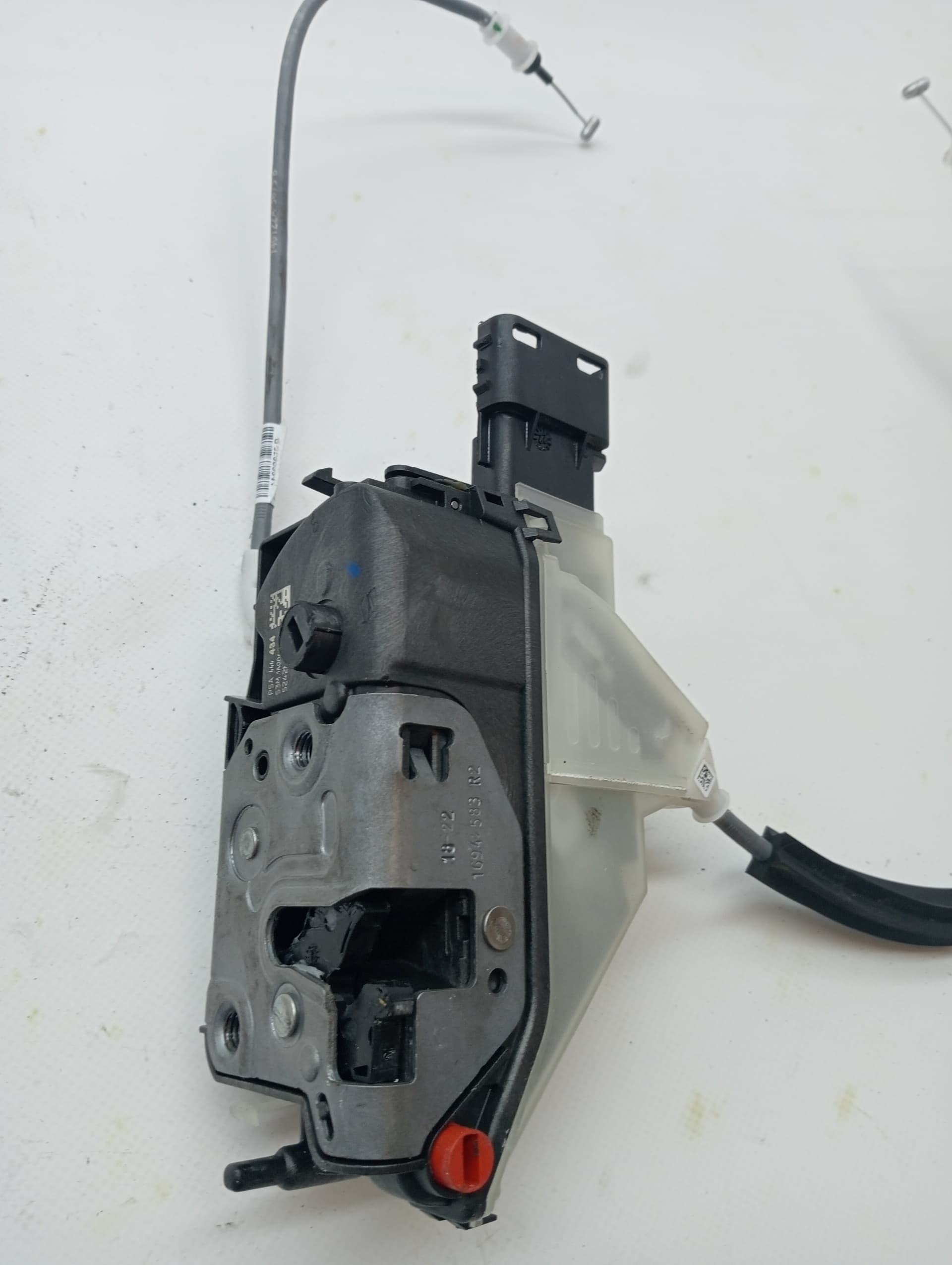 Cerradura puerta trasera izquierda PEUGEOT 2008 (P1) 2