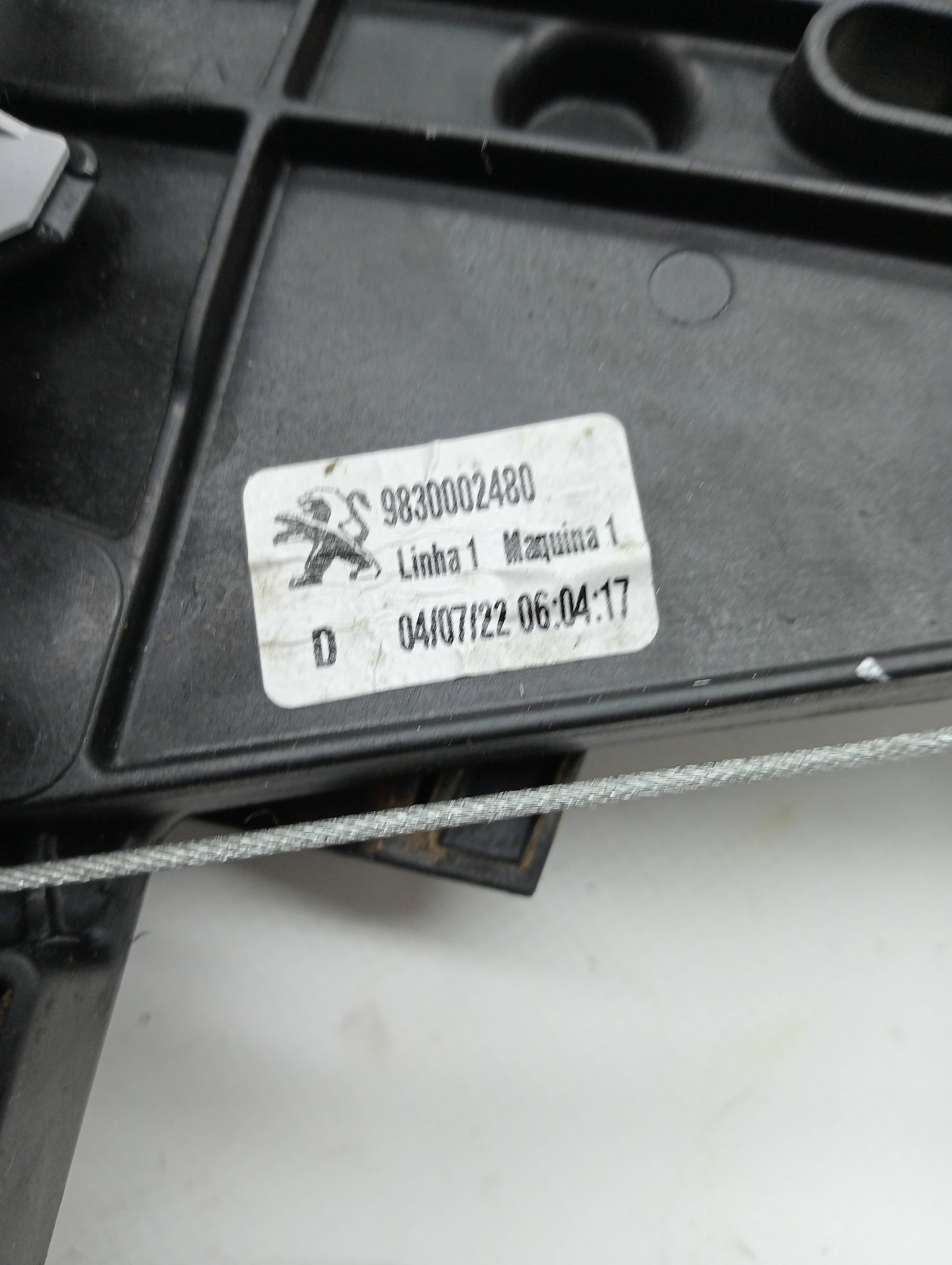 Elevalunas trasero derecho PEUGEOT 2008 (P1) 3