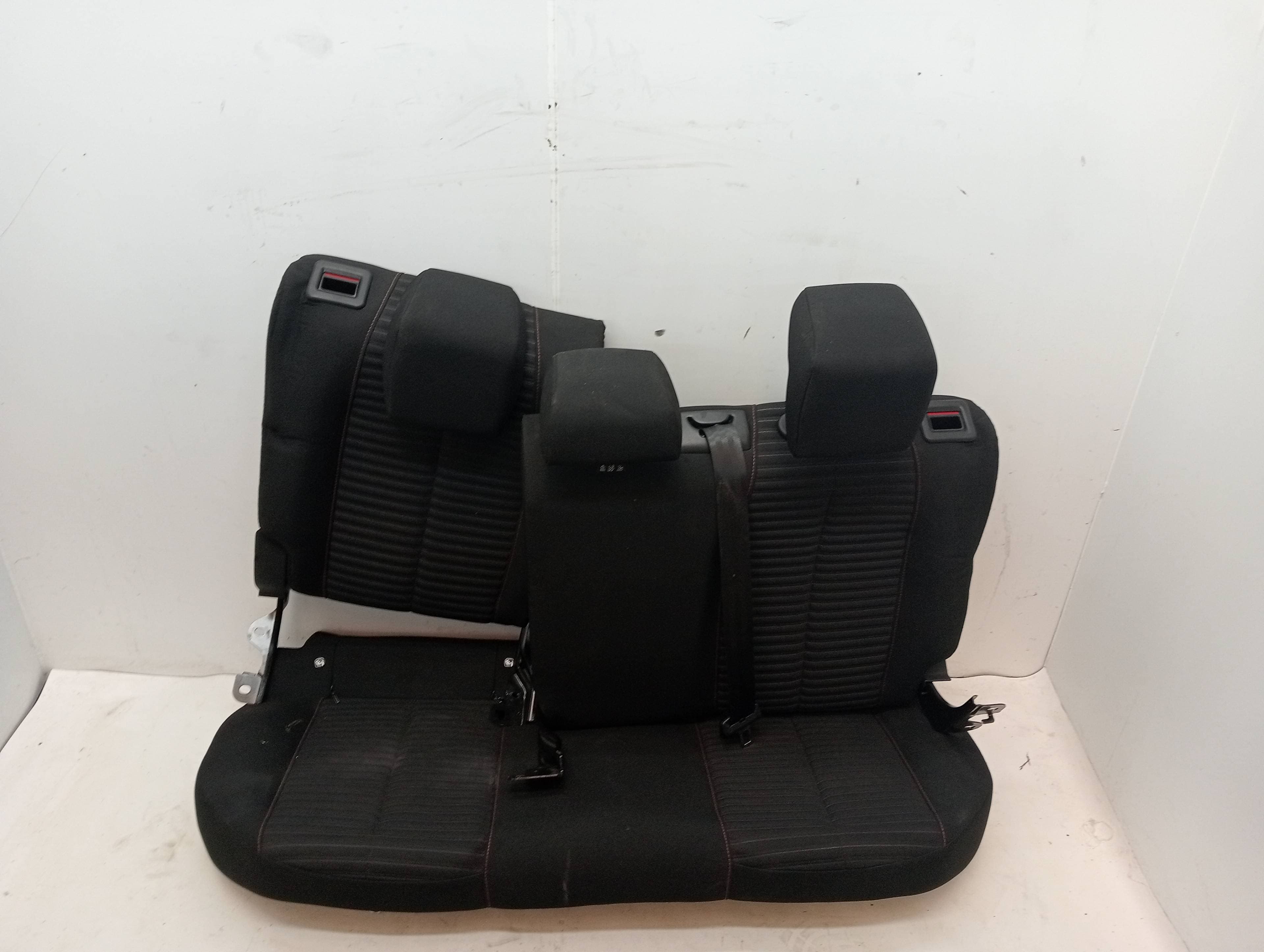Juego asientos completo PEUGEOT 2008 (P1) 4