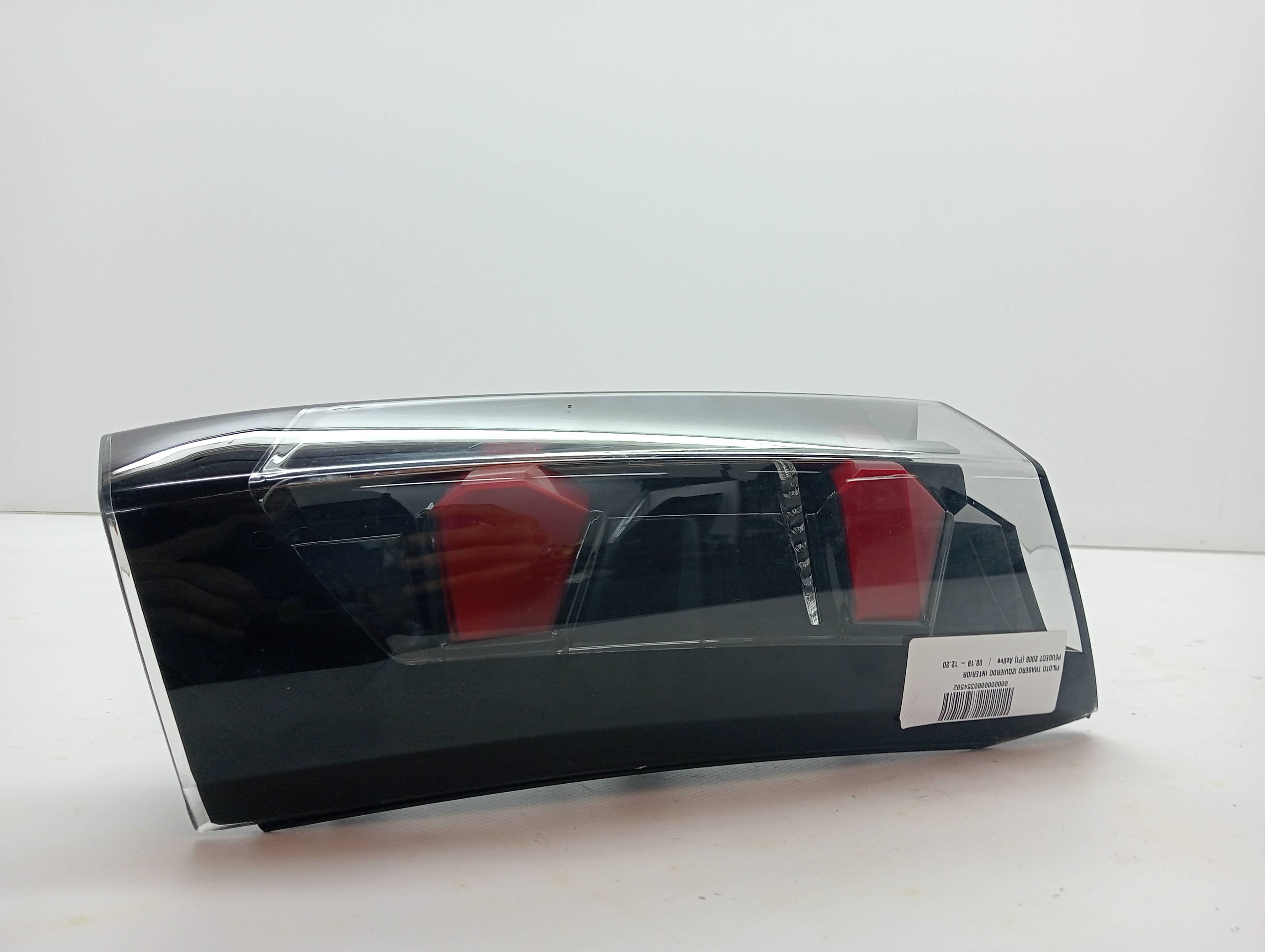 Piloto trasero izquierdo interior PEUGEOT 2008 (P1)