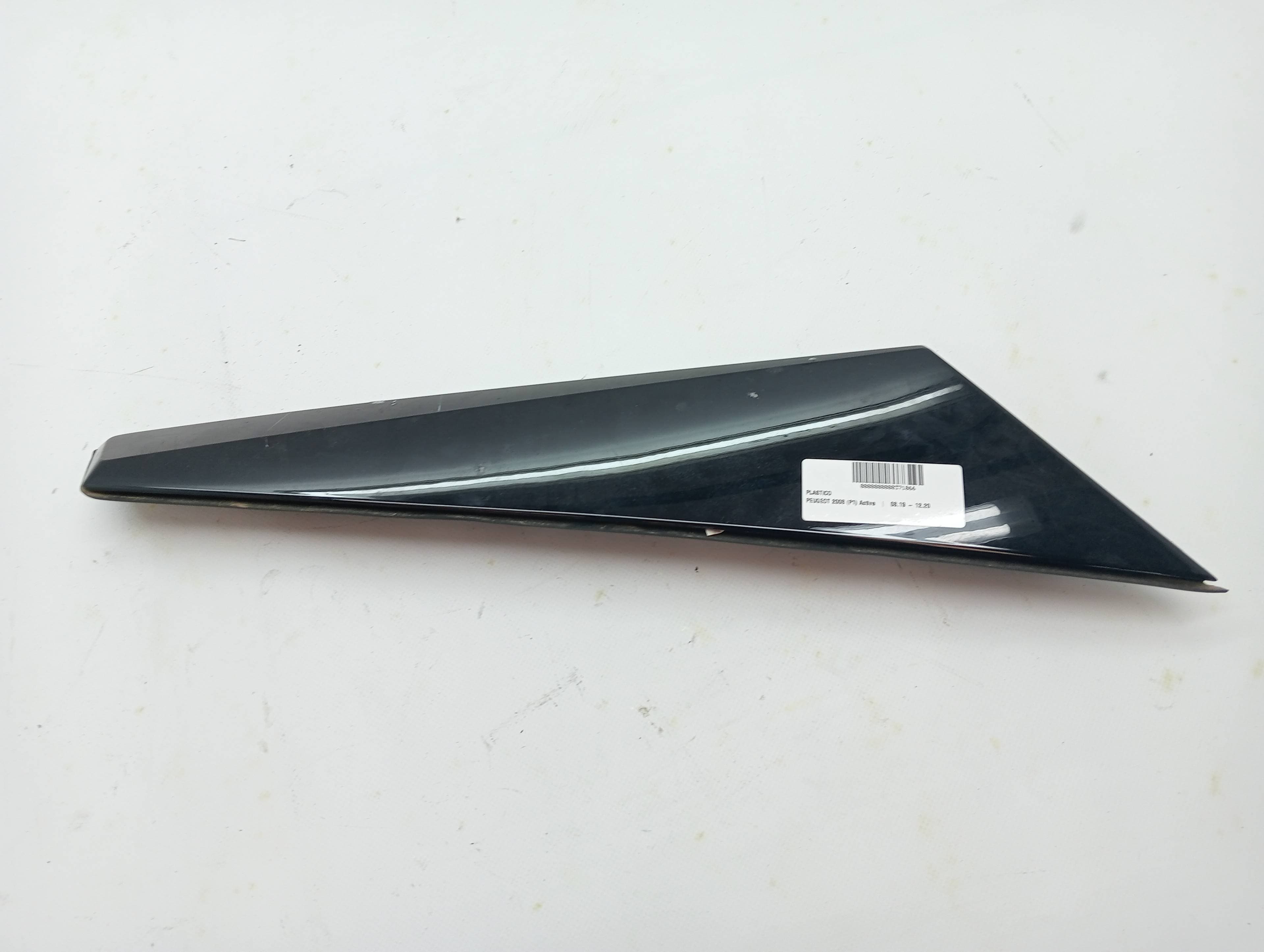 Plastico PEUGEOT 2008 (P1)