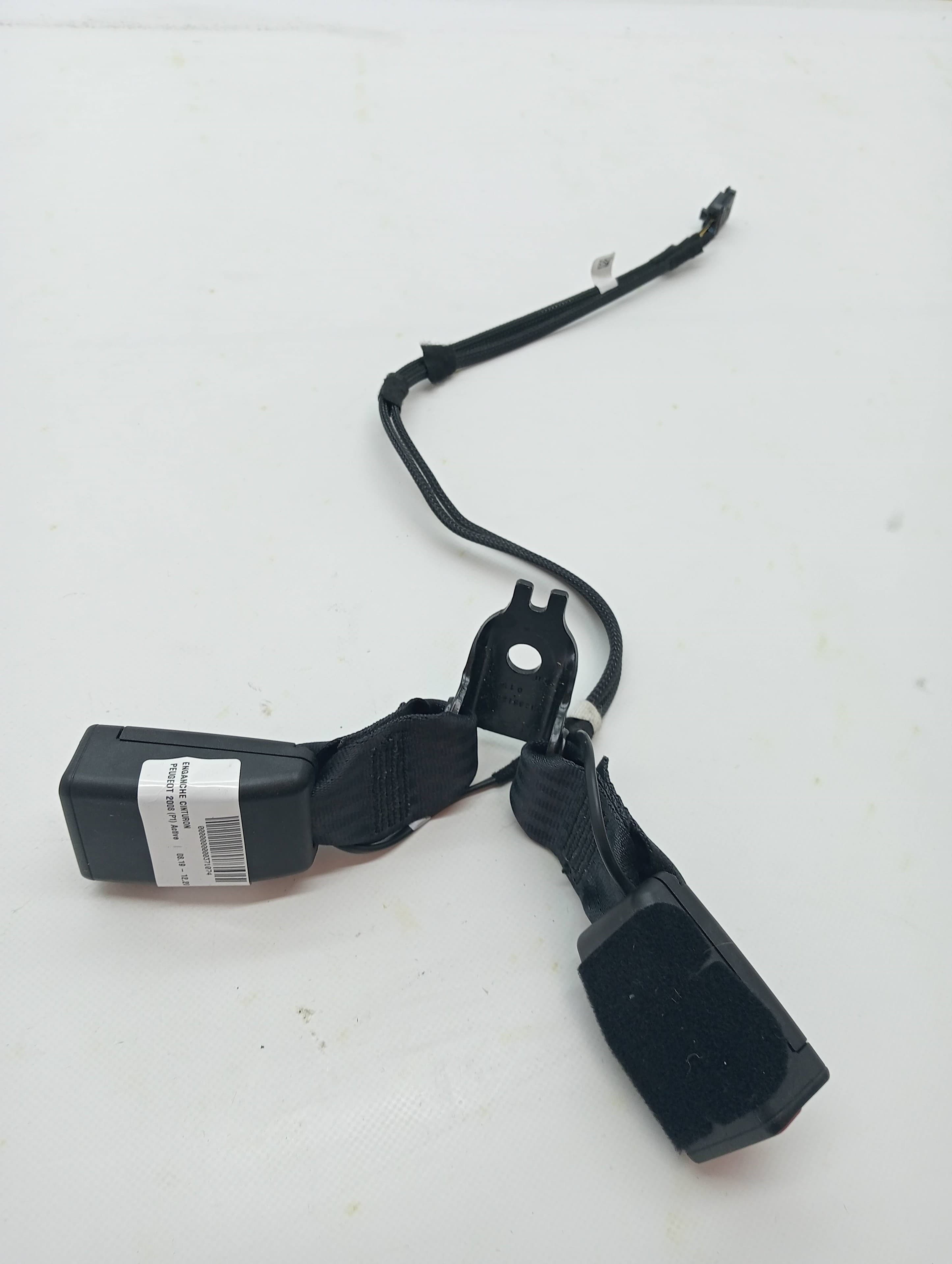 Enganche cinturon PEUGEOT 2008 (P1)