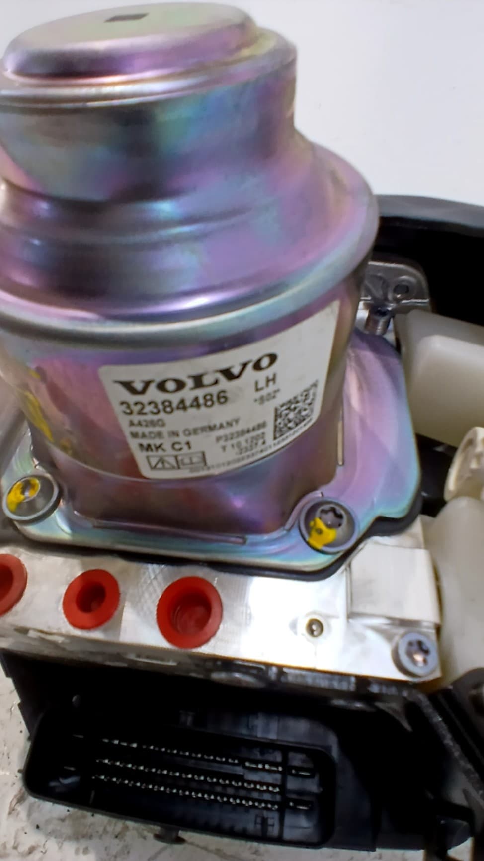 Bomba freno VOLVO XC 40 3