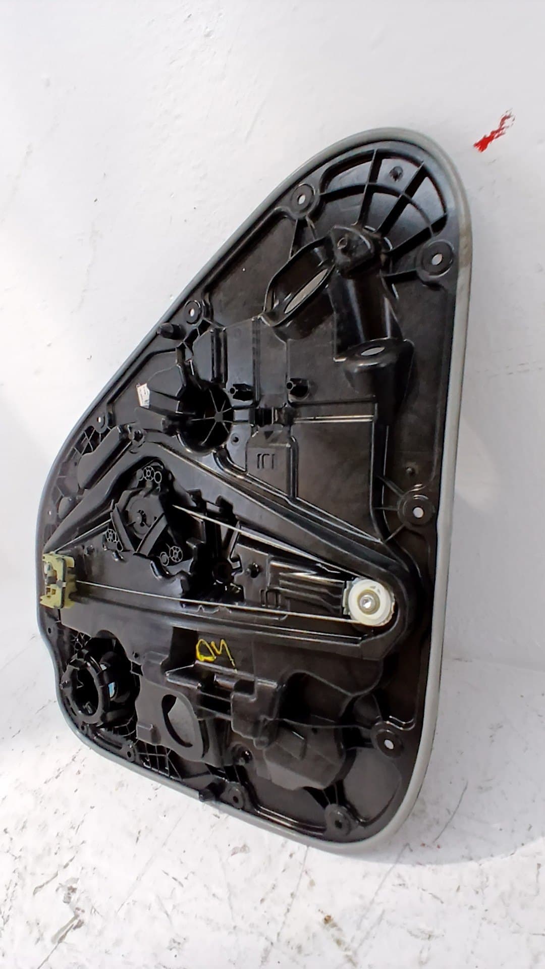 Elevalunas trasero derecho VOLVO XC 40 4