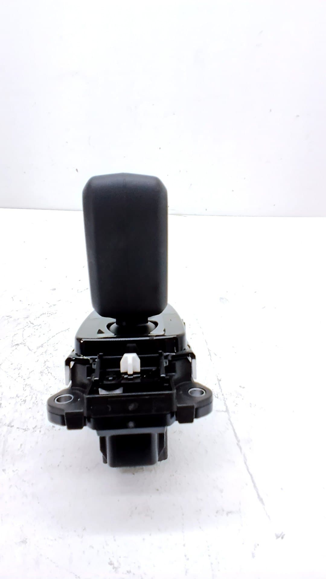 Palanca cambio VOLVO XC 40 4