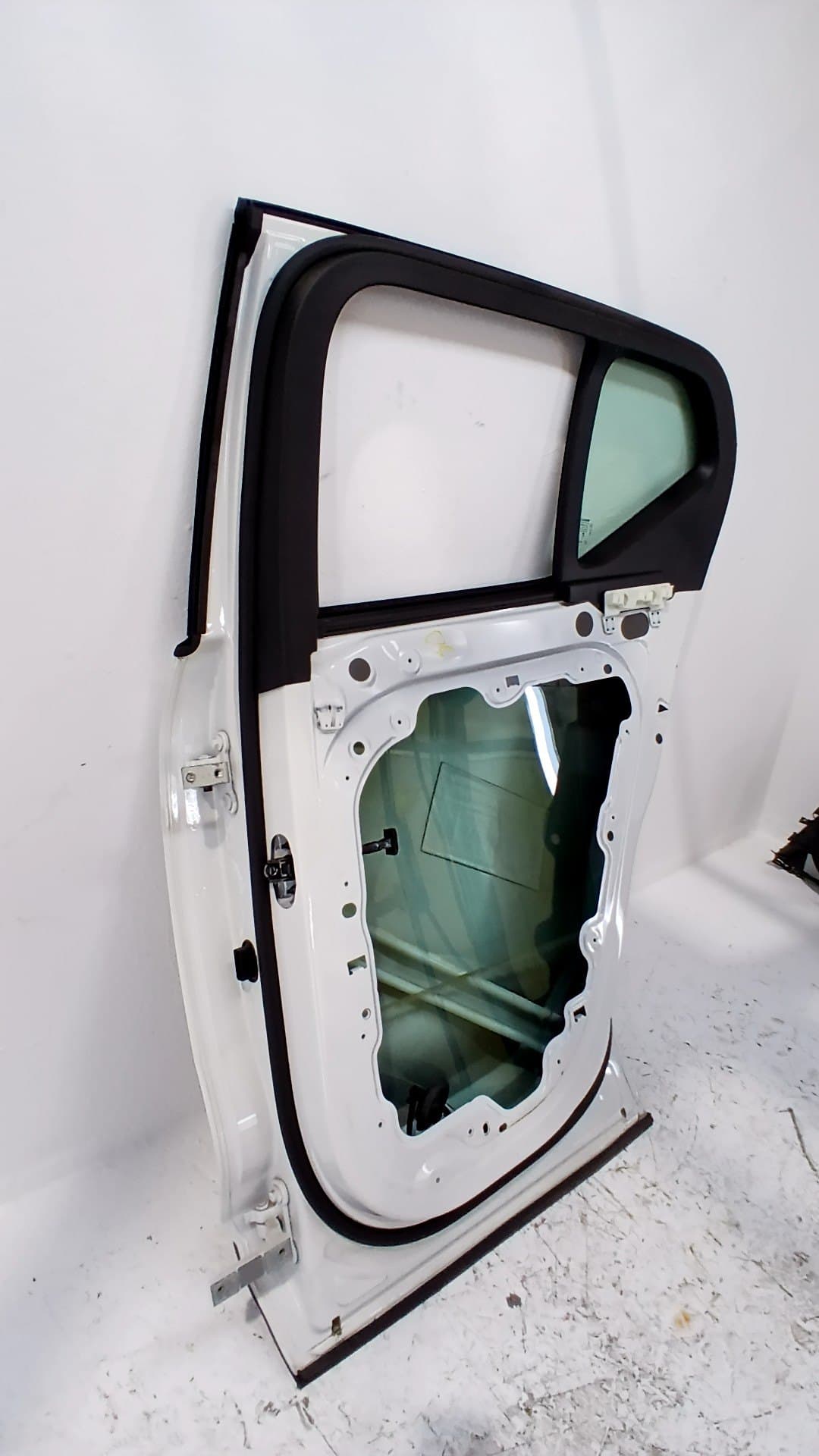 Puerta trasera derecha VOLVO XC 40 3