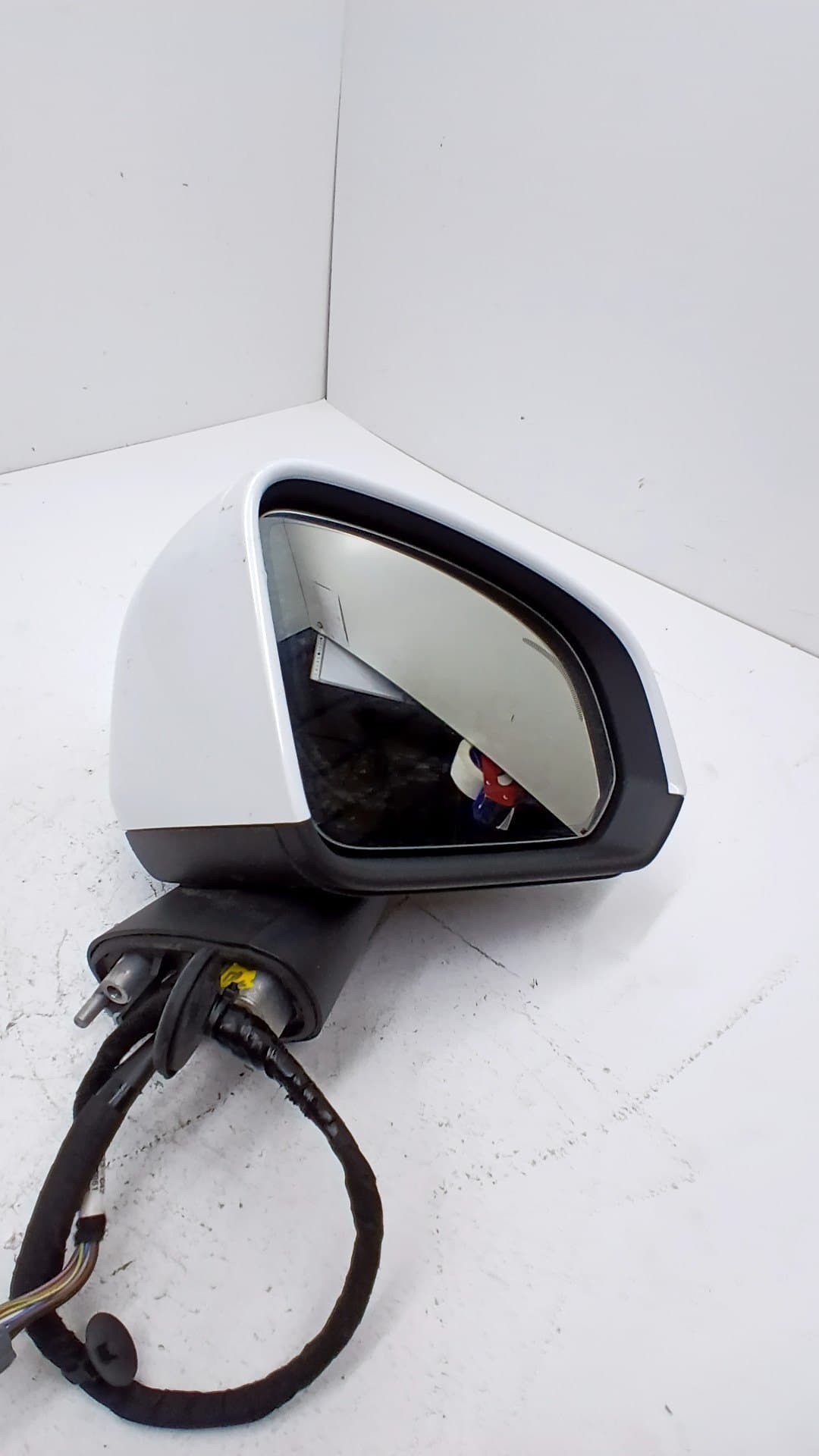 Retrovisor derecho VOLVO XC 40