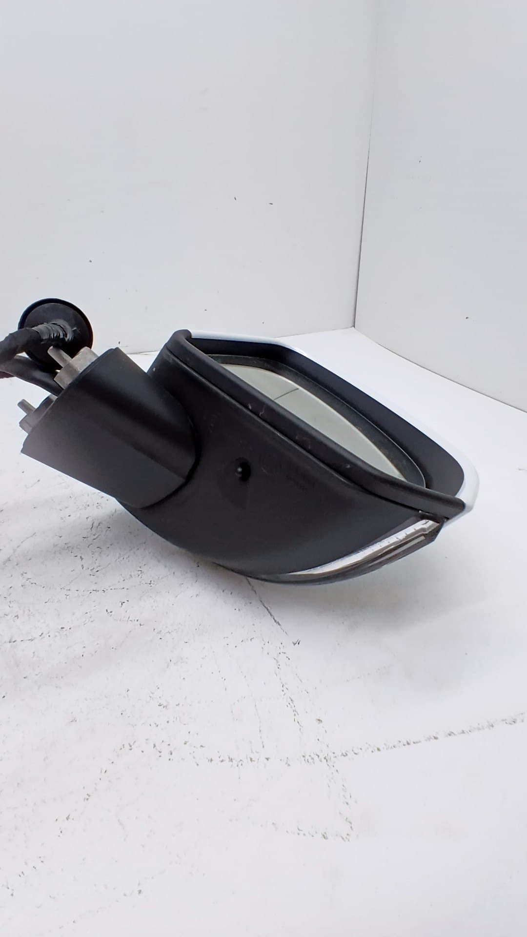 Retrovisor derecho VOLVO XC 40 3