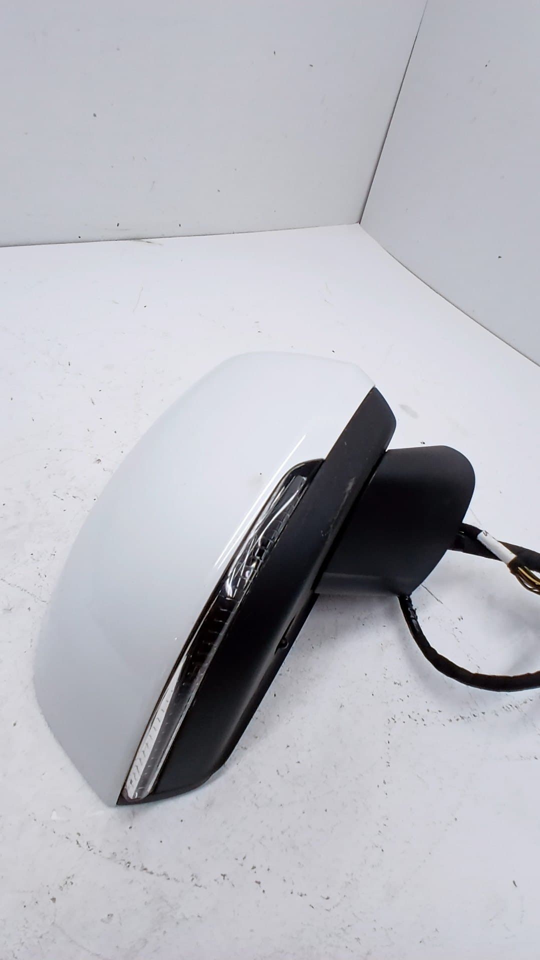 Retrovisor derecho VOLVO XC 40 2