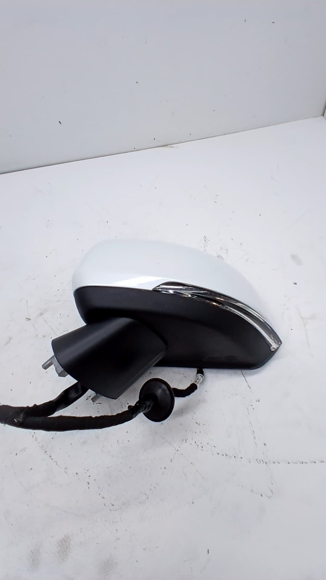 Retrovisor izquierdo VOLVO XC 40 3