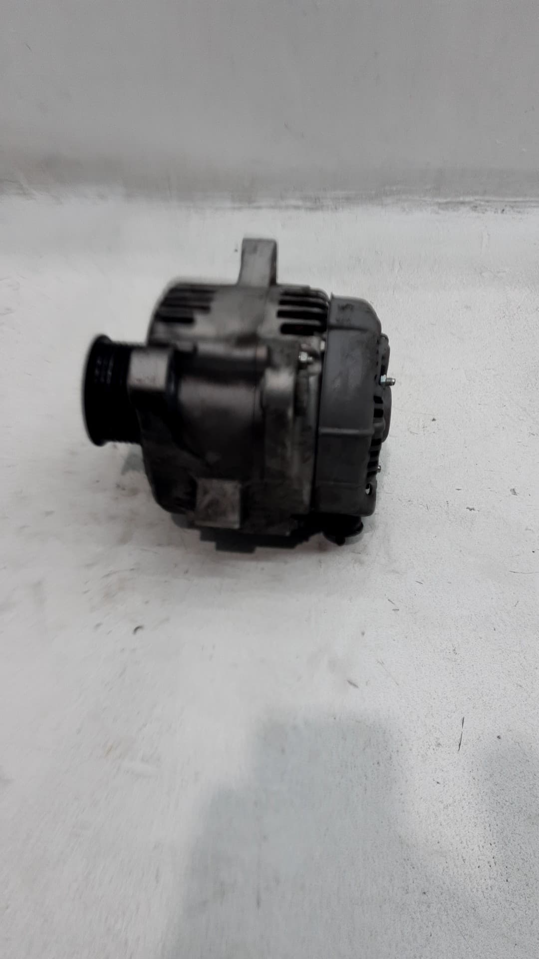 Alternador TOYOTA AVENSIS (_T25_) 2