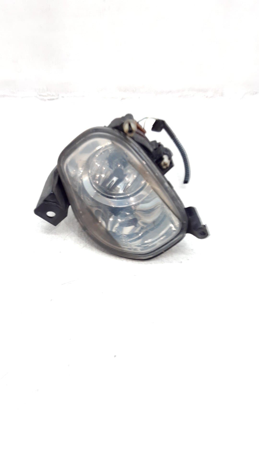 Faro antiniebla izquierdo TOYOTA AVENSIS (_T25_)