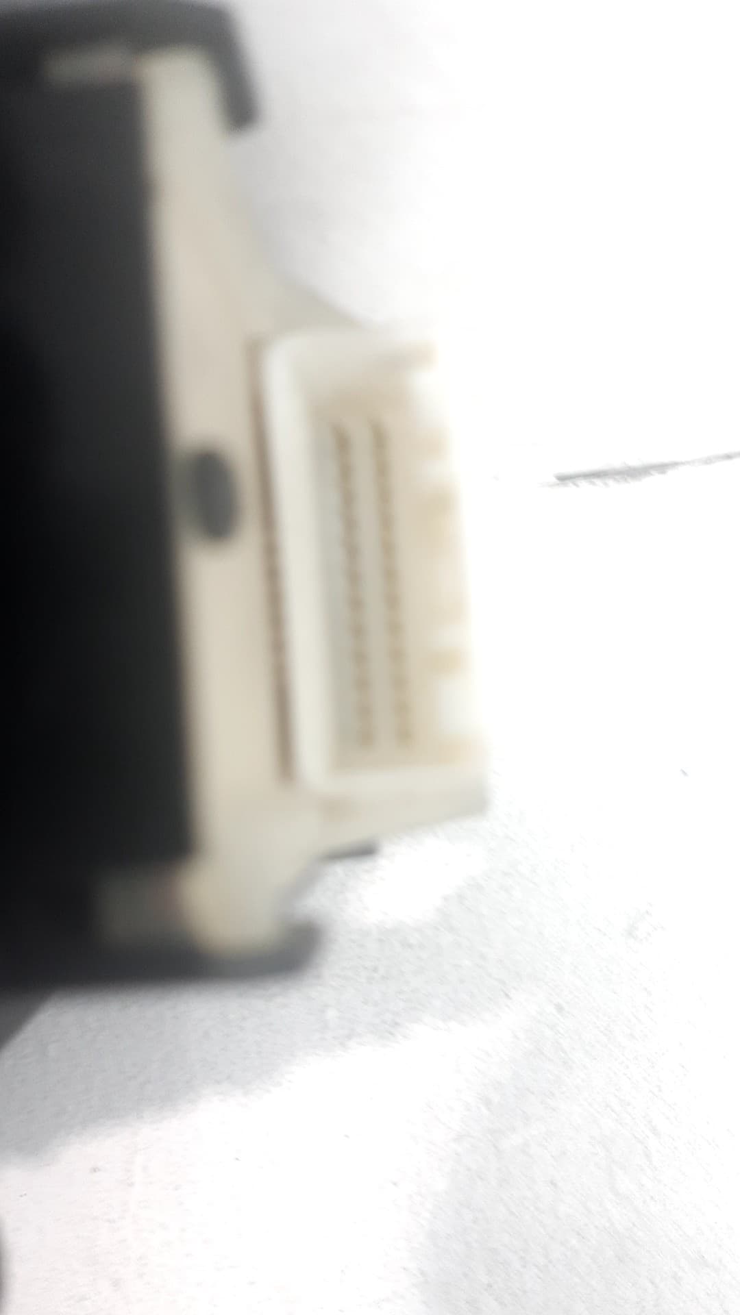 Mando elevalunas delantero izquierdo TOYOTA AVENSIS (_T25_) 2