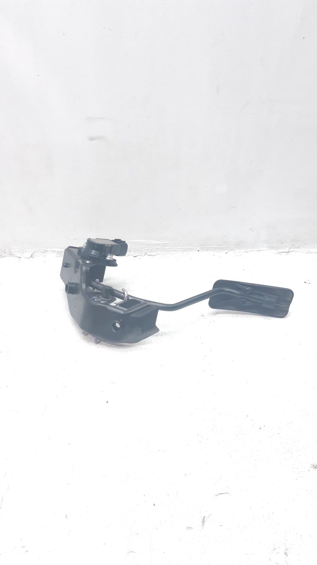 Pedal acelerador TOYOTA AVENSIS (_T25_) 2