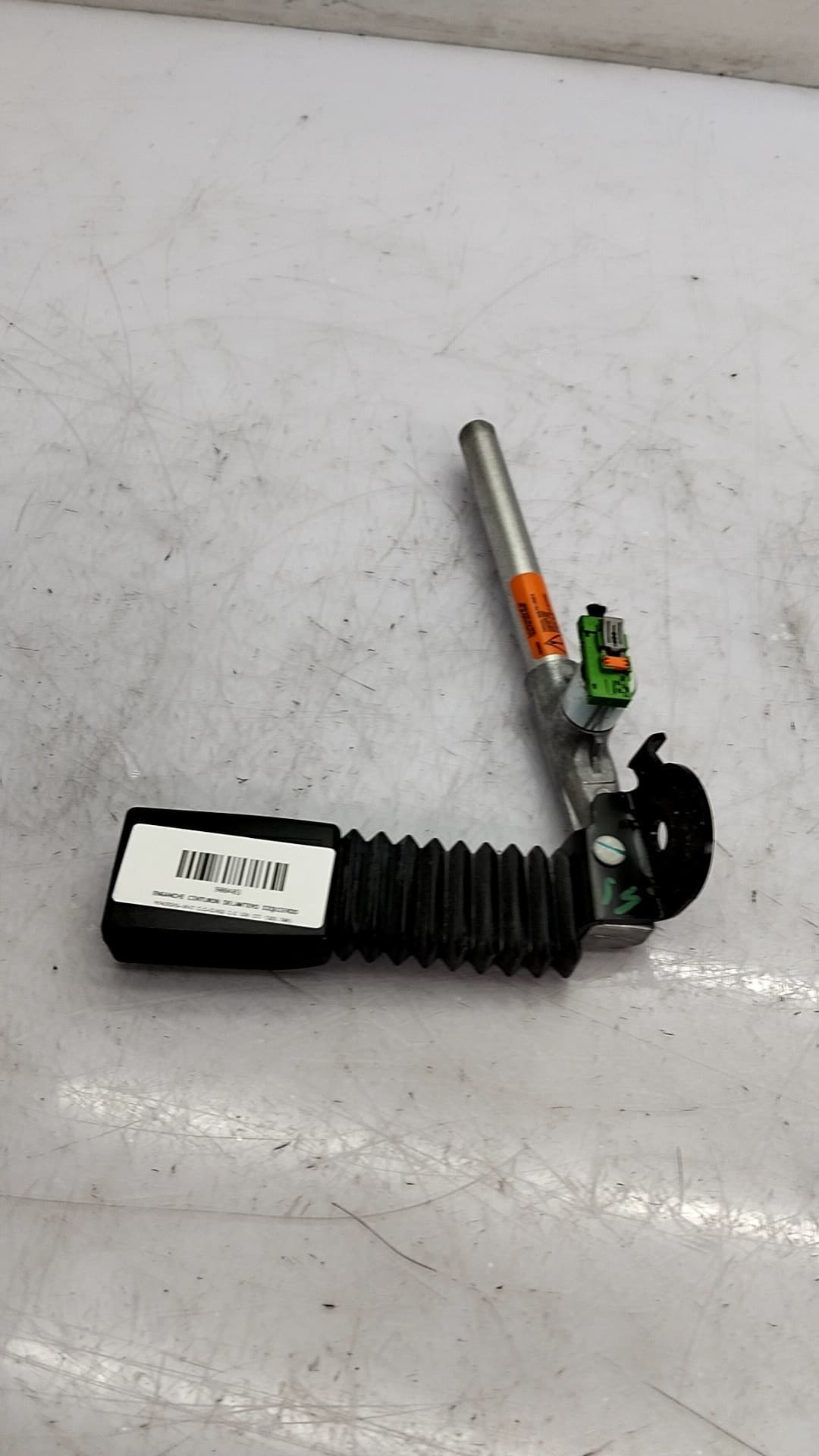 Enganche cinturon delantero izquierdo MERCEDES-BENZ CLC-CLASS