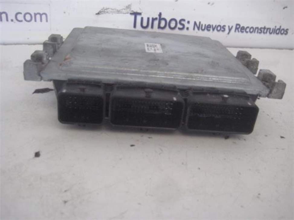 Centralita motor uce RENAULT MEGANE III COUPE