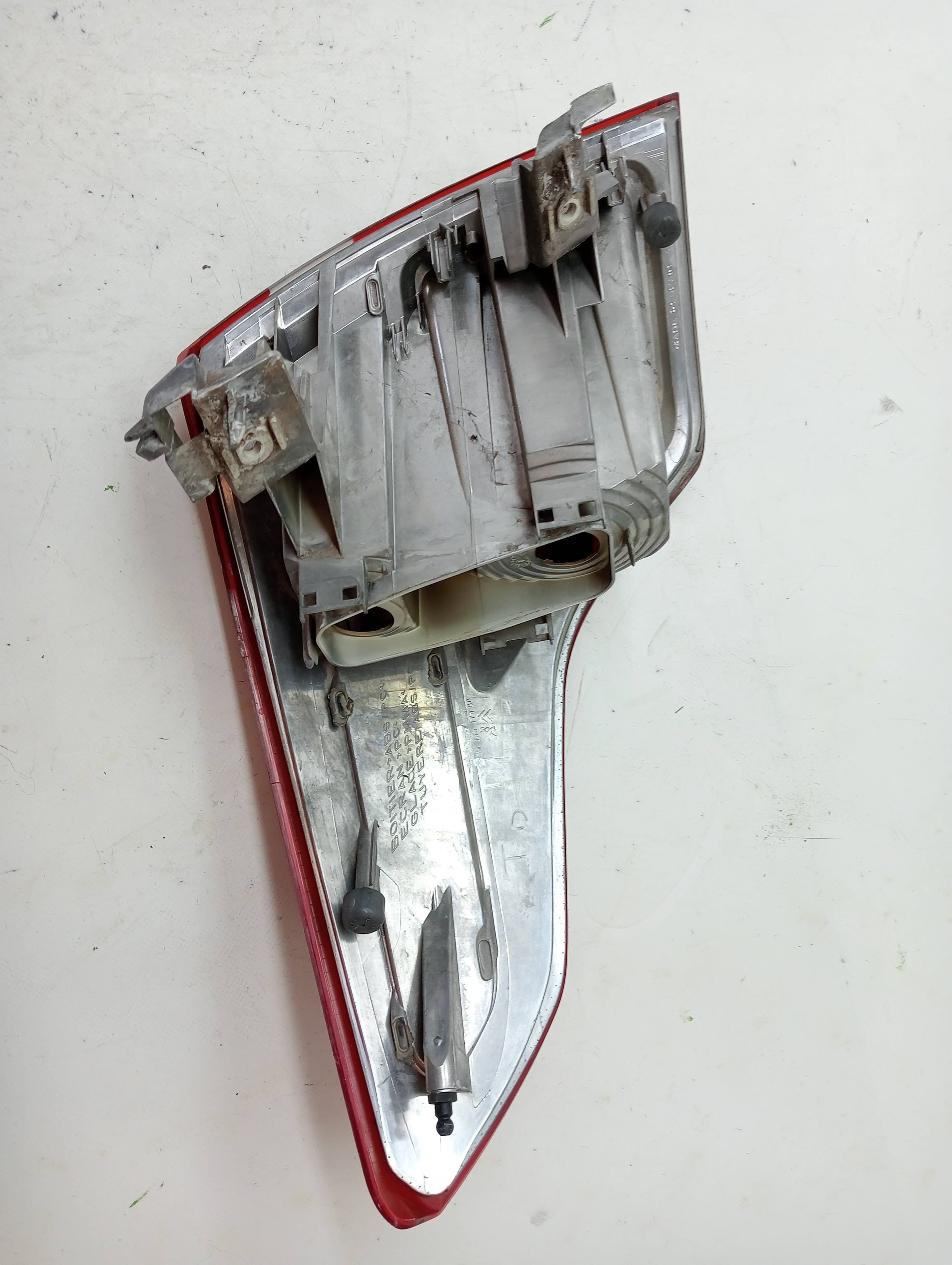 Piloto trasero derecho CITROEN C4 GRAND PICASSO 3