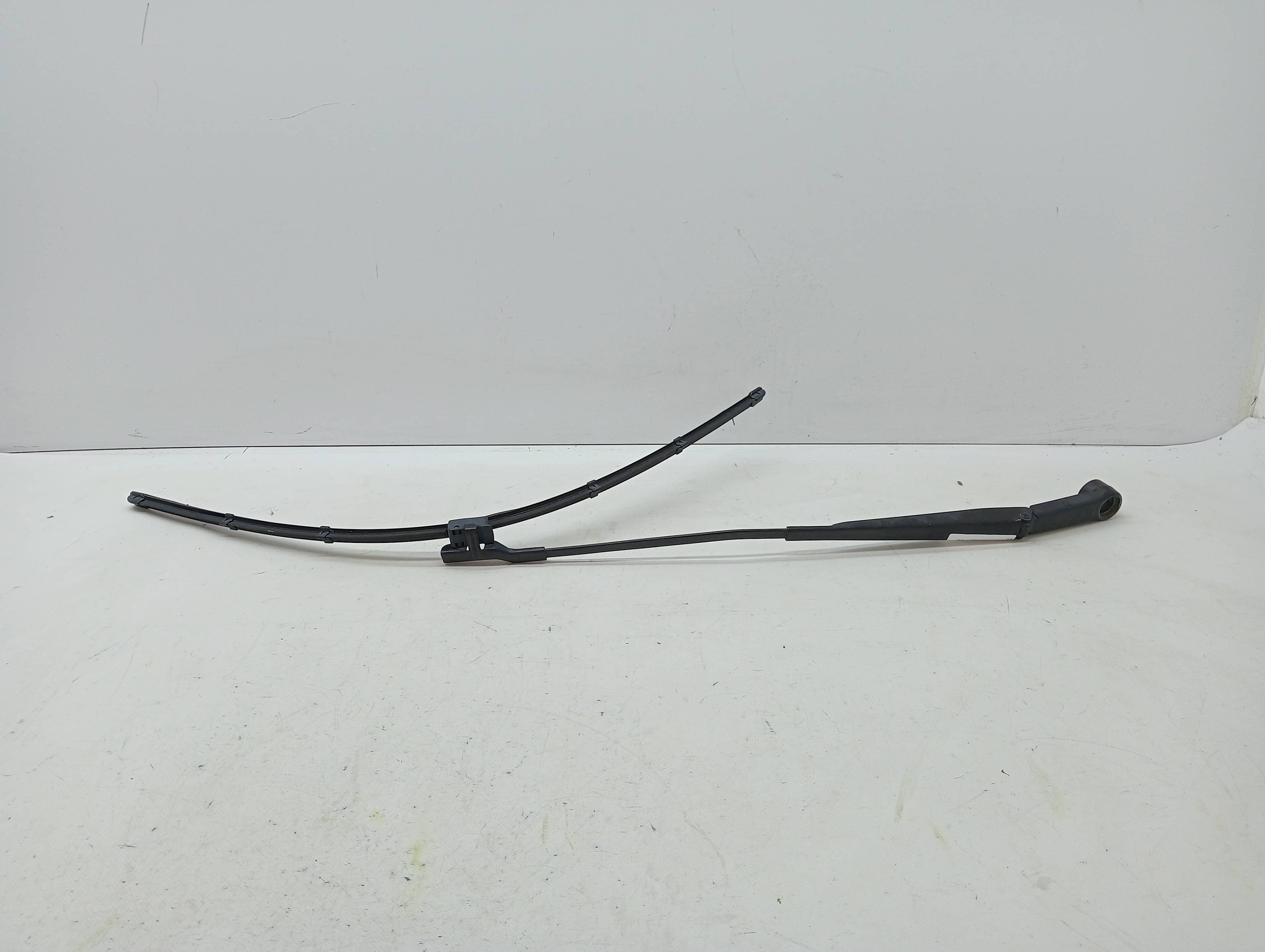 Brazo limpia delantero izquierdo CITROEN C4 GRAND PICASSO 2