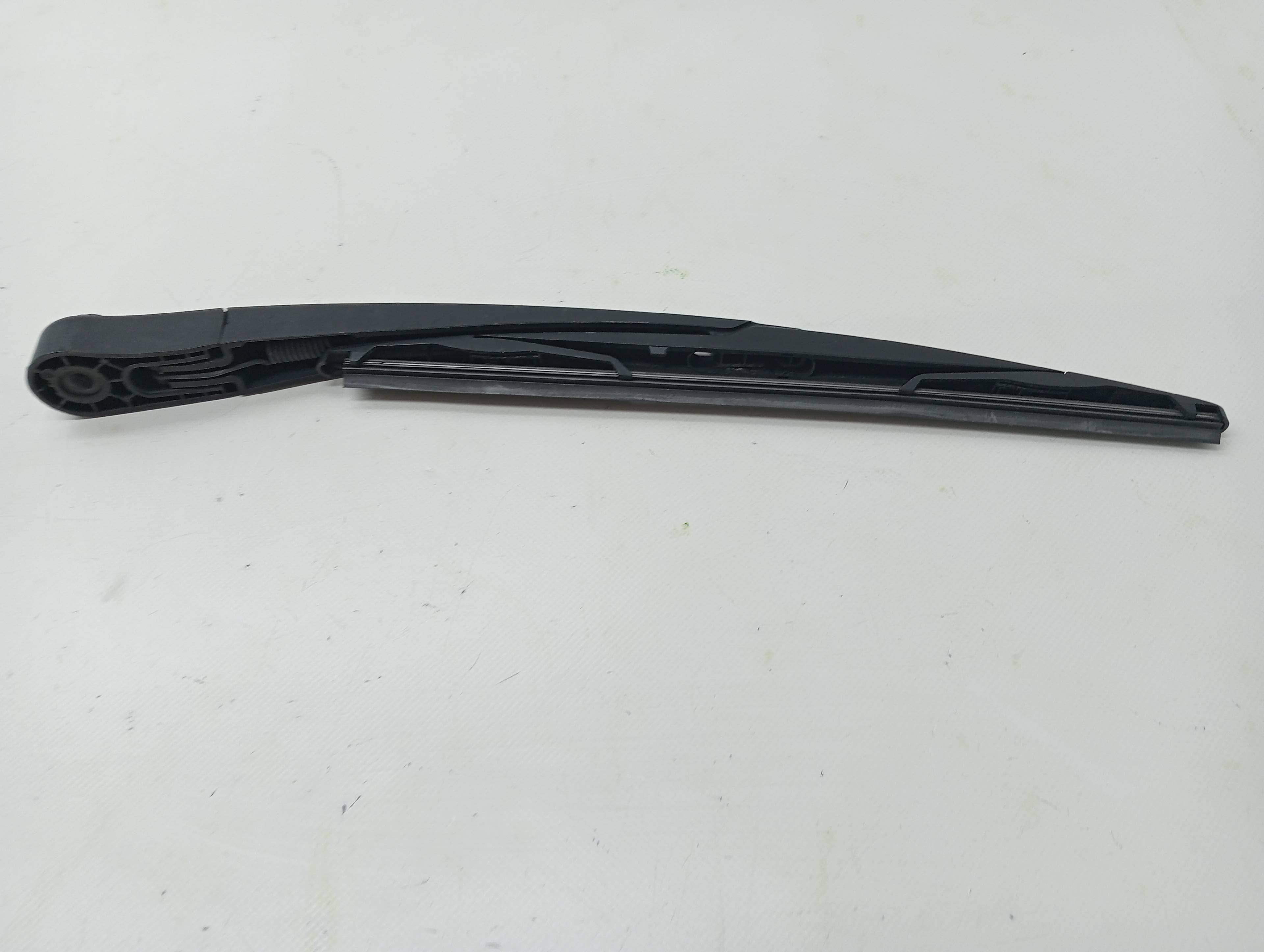 Brazo limpia trasero CITROEN C4 GRAND PICASSO 2
