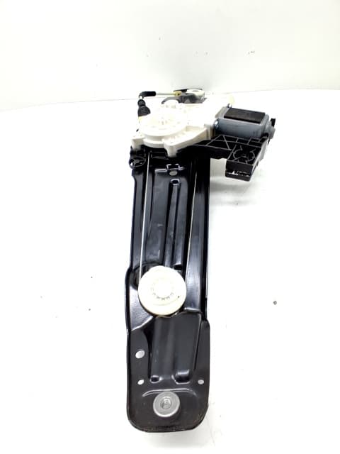 Elevalunas trasero izquierdo BMW 5 (F10)
