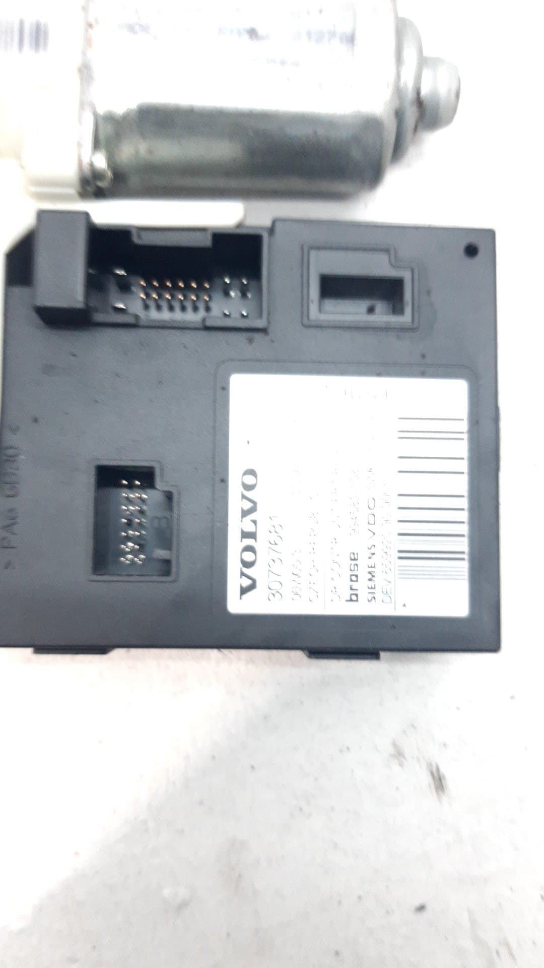 Motor elevalunas delantero derecho VOLVO V50 FAMILIAR 2