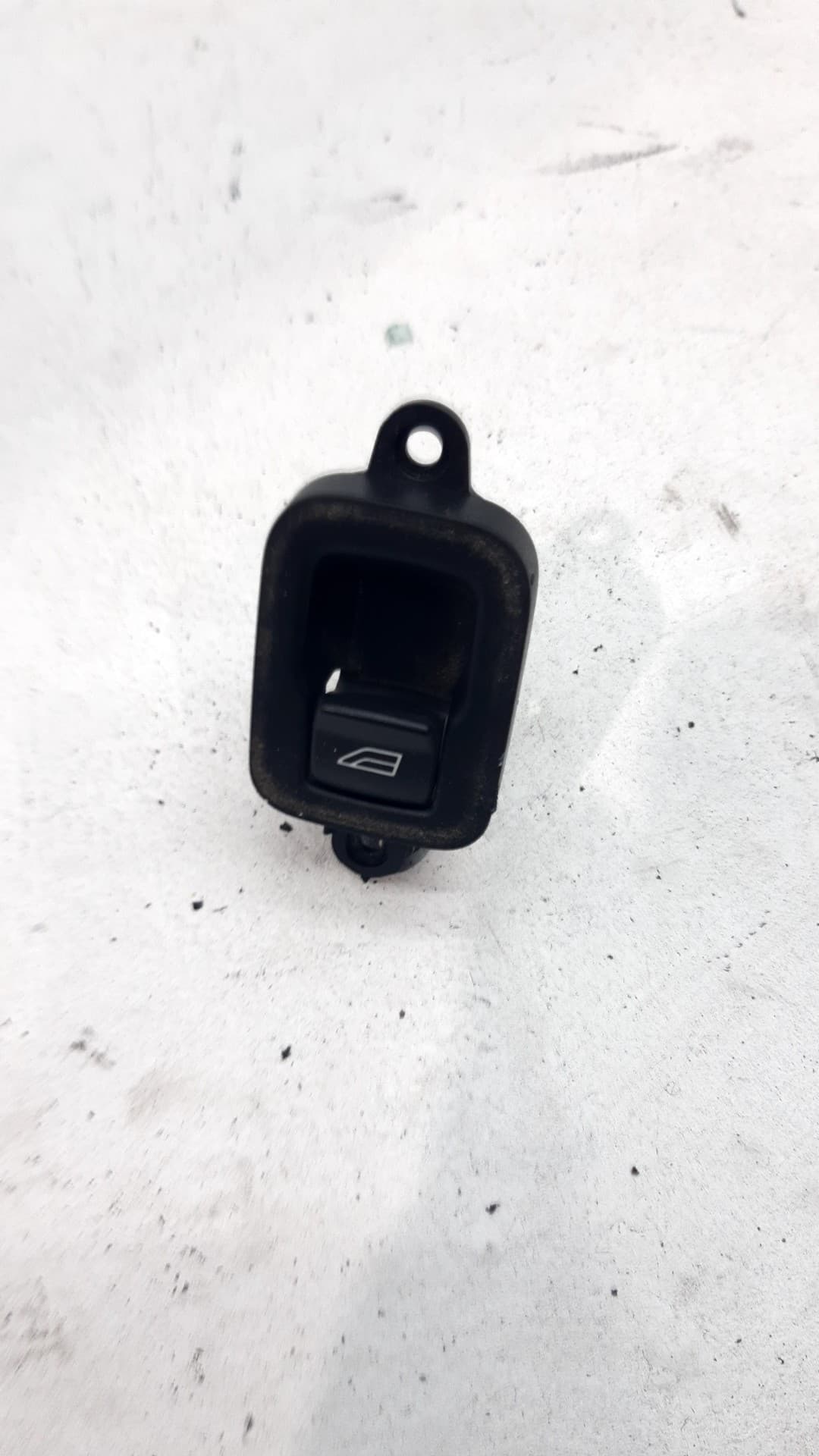 Mando elevalunas trasero derecho VOLVO V50 FAMILIAR