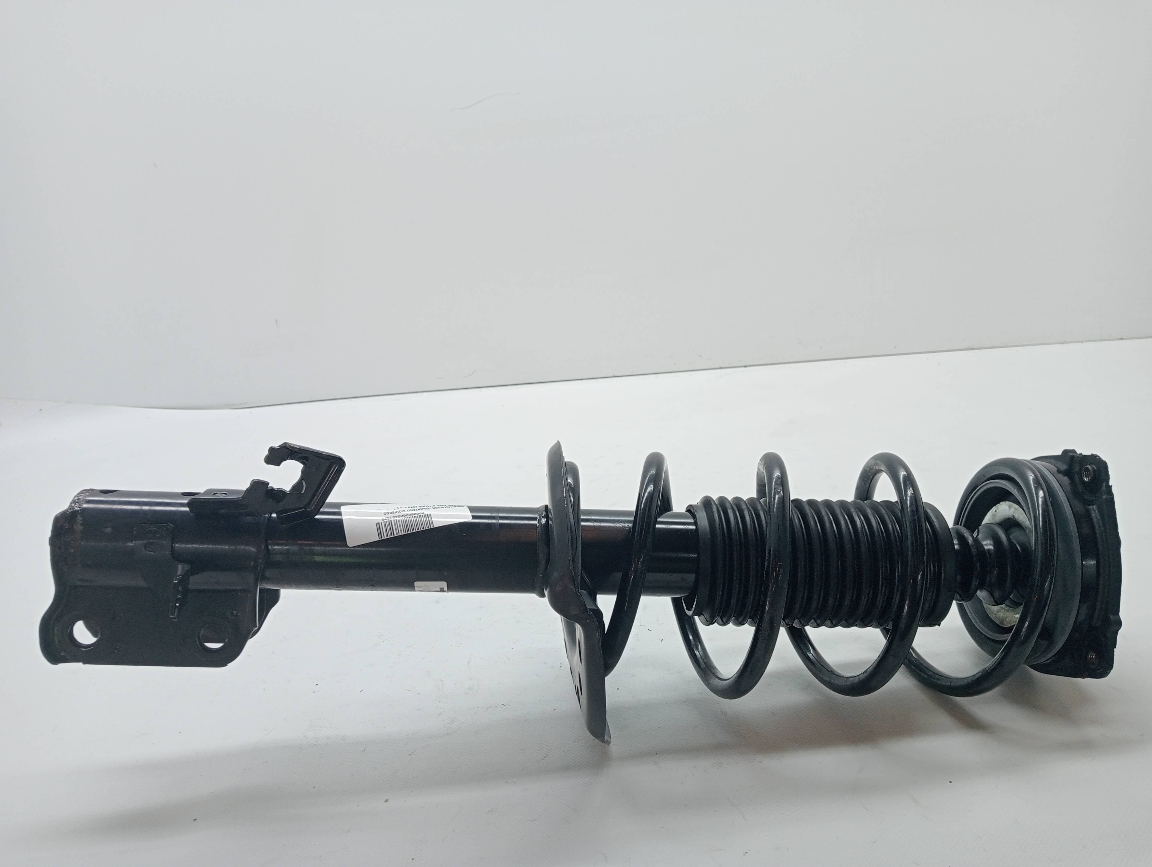 Amortiguador delantero izquierdo NISSAN JUKE (F15)