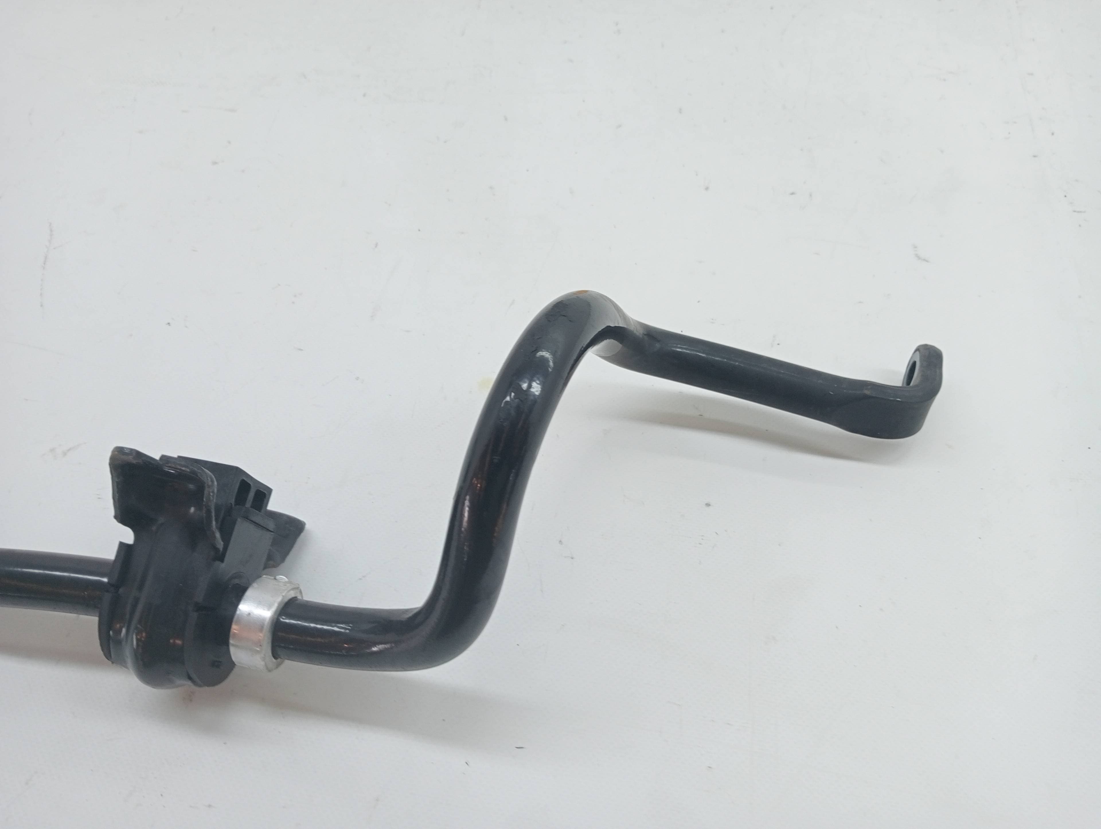Barra estabilizadora delantera NISSAN JUKE (F15) 3