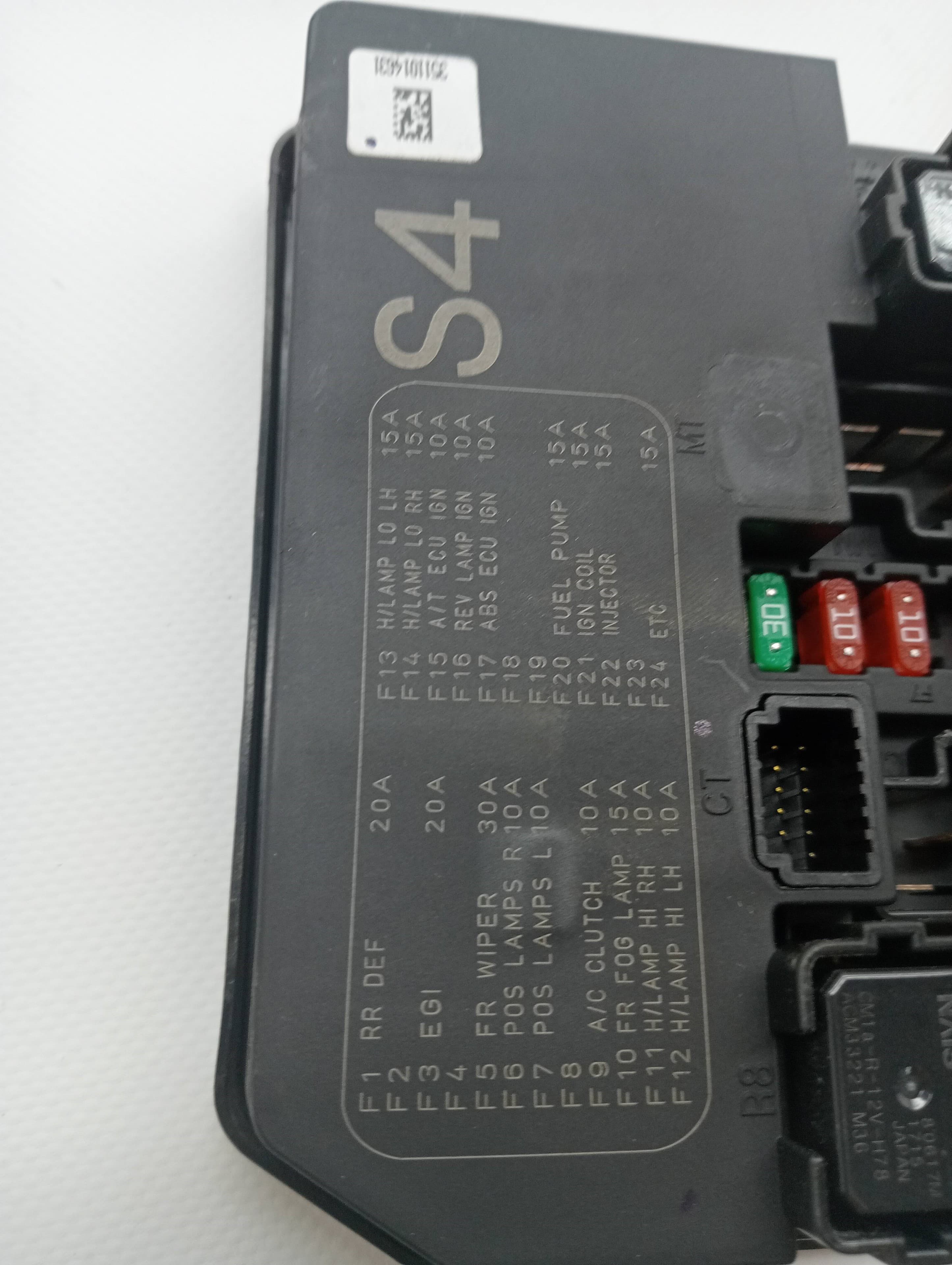Caja reles / fusibles NISSAN JUKE (F15) 2