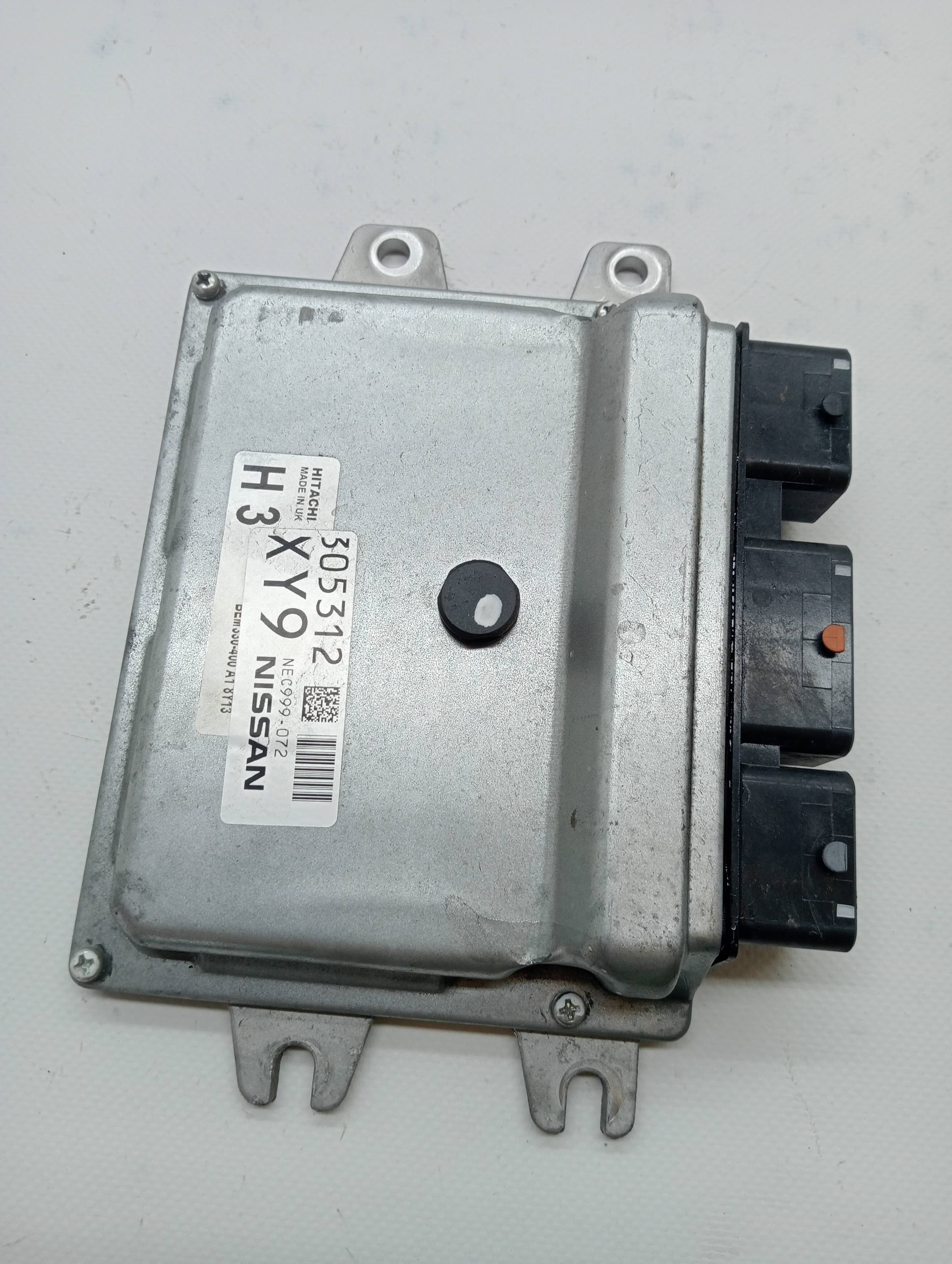 Centralita motor uce NISSAN JUKE (F15) 3